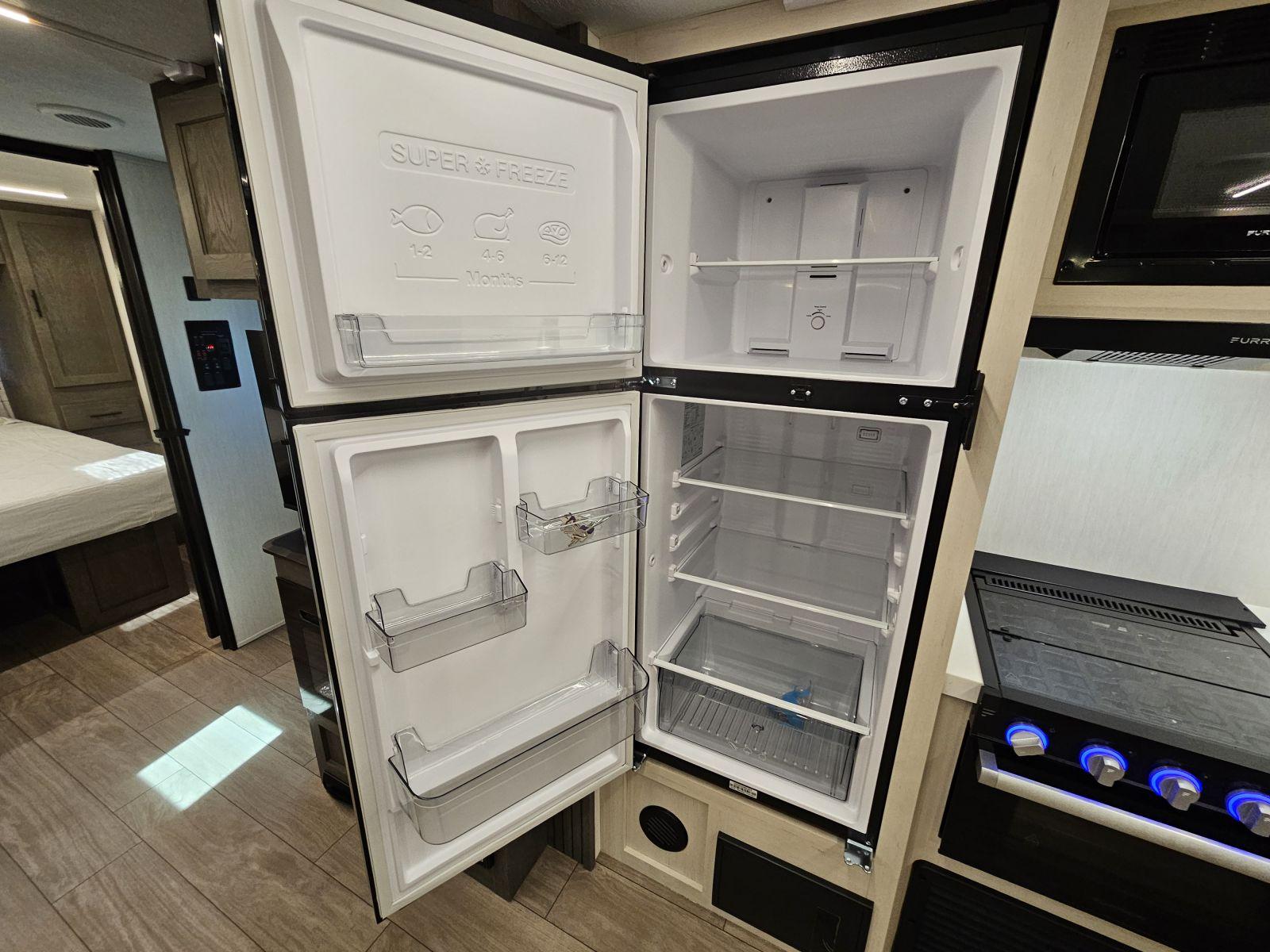 2026 Forest River 2026 Forest River Cherokee Alpha Wolf - thumbnail 11