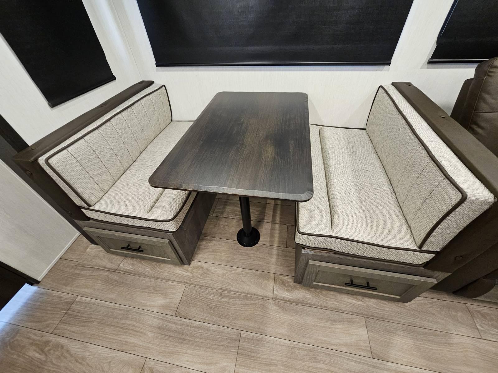 2026 Forest River 2026 Forest River Cherokee Alpha Wolf - thumbnail 13