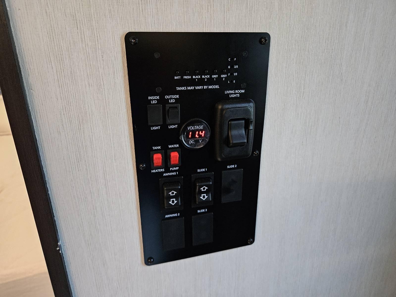 2026 Forest River 2026 Forest River Cherokee Alpha Wolf - thumbnail 19