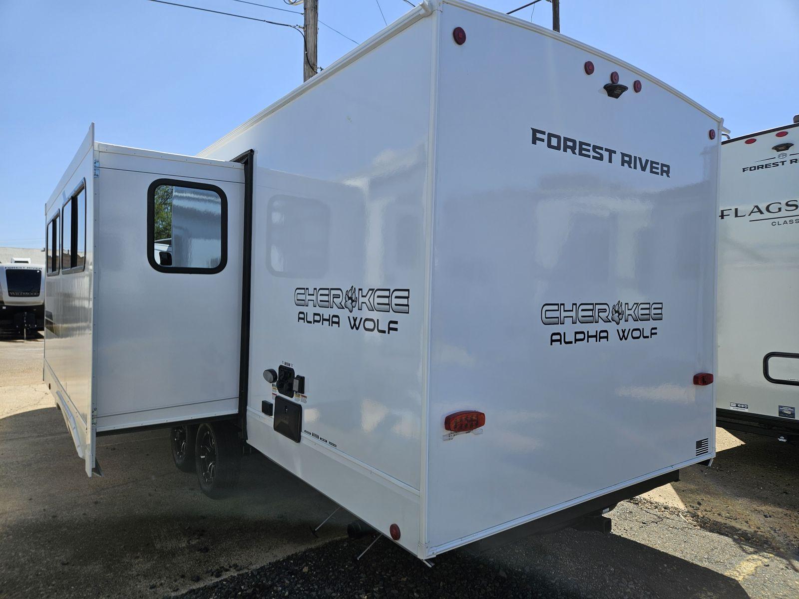 2026 Forest River 2026 Forest River Cherokee Alpha Wolf - thumbnail 31