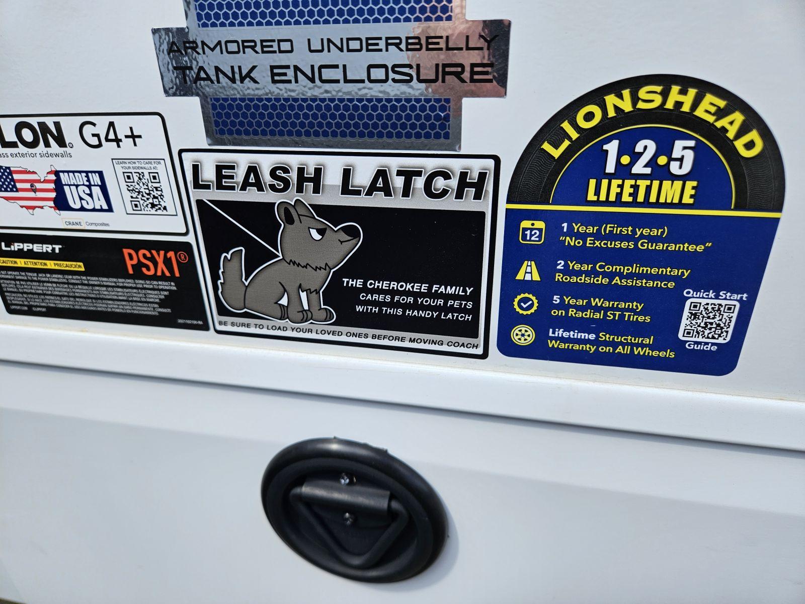 2026 Forest River 2026 Forest River Cherokee Alpha Wolf - thumbnail 23