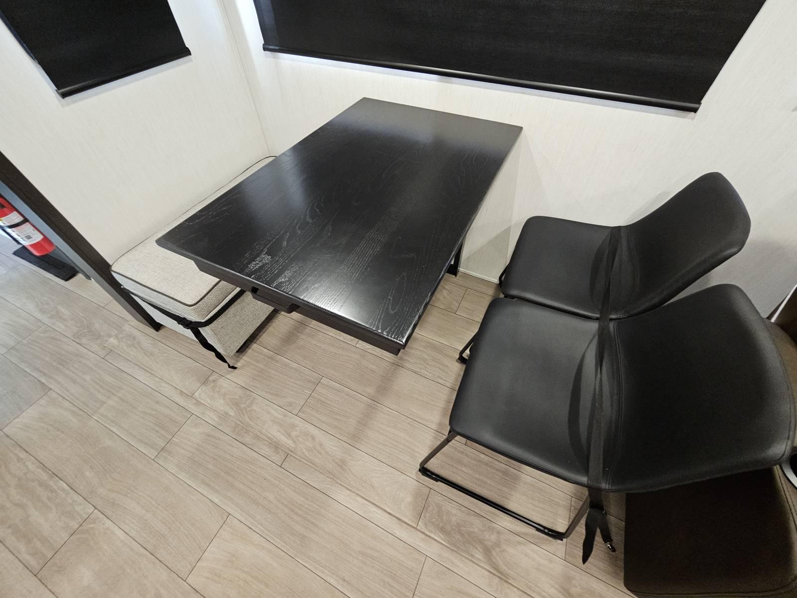 2026 Forest River 2026 Forest River Cherokee Alpha Wolf - thumbnail 15