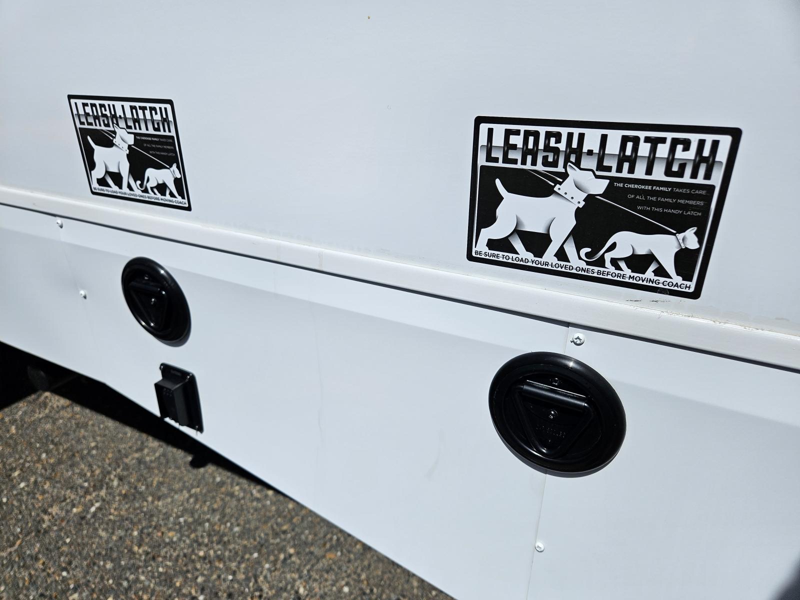 2026 Forest River 2026 Forest River Cherokee Alpha Wolf - thumbnail 23