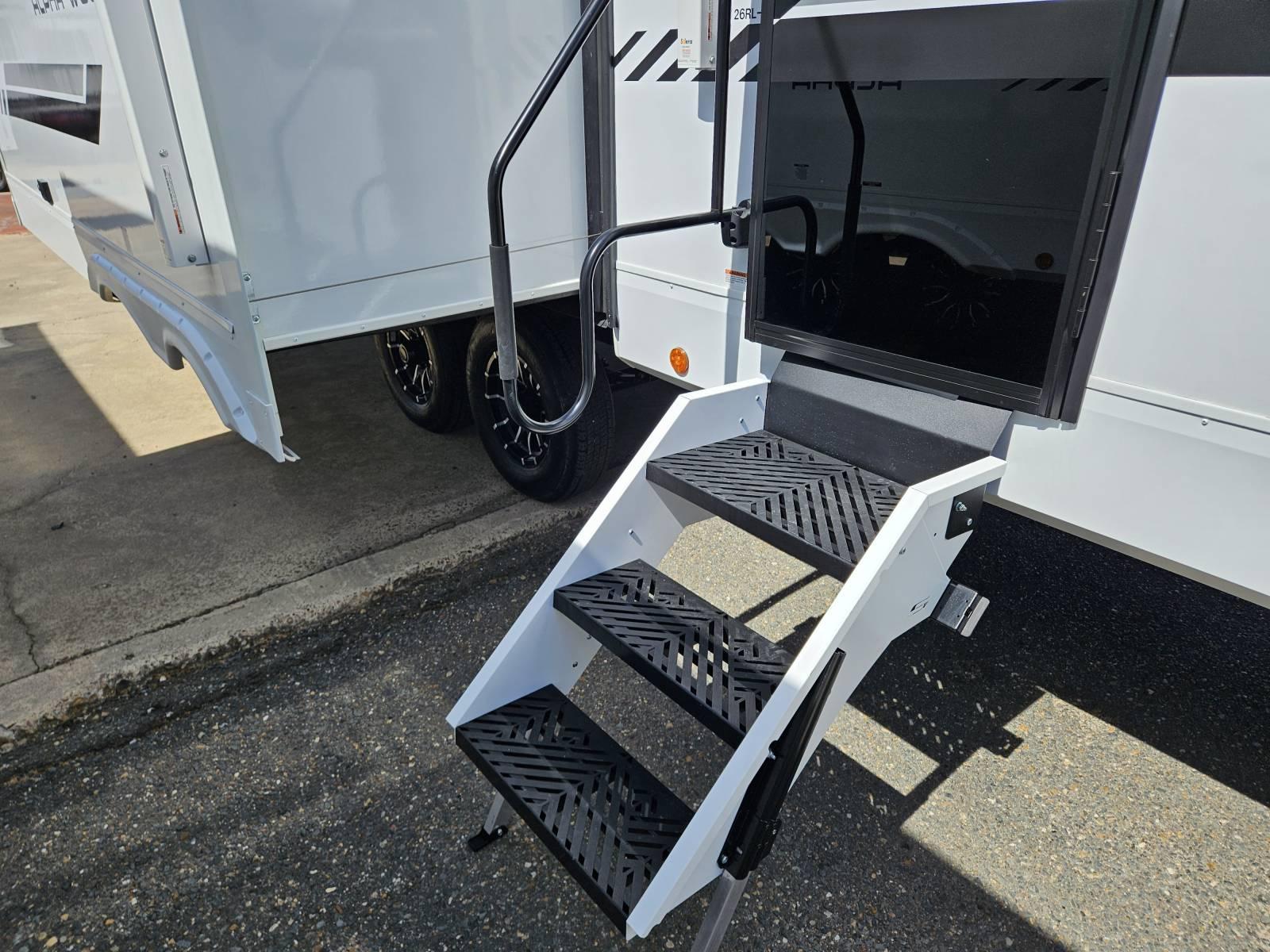 2026 Forest River 2026 Forest River Cherokee Alpha Wolf - thumbnail 24