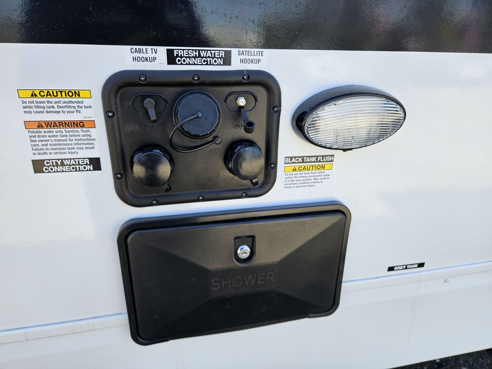 2026 Forest River 2026 Forest River Cherokee Alpha Wolf - thumbnail 25