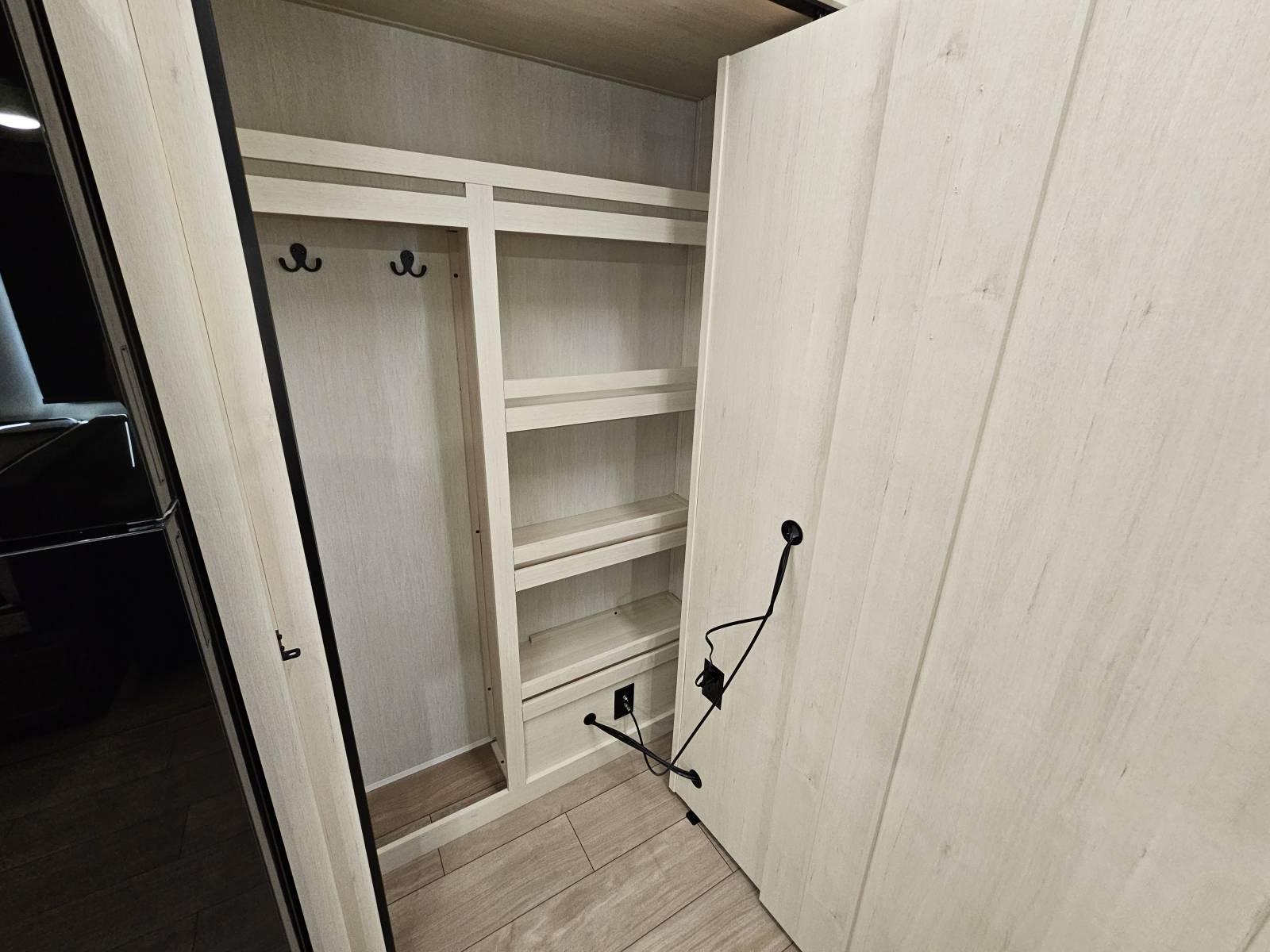 2026 Forest River 2026 Forest River Cherokee Arctic Wolf - thumbnail 8