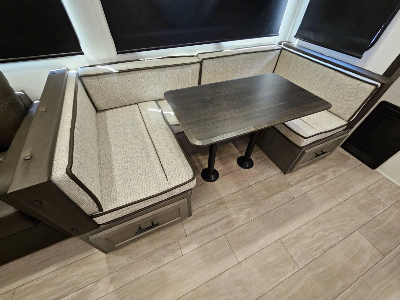 2026 Forest River 2026 Forest River Cherokee Arctic Wolf - thumbnail 14