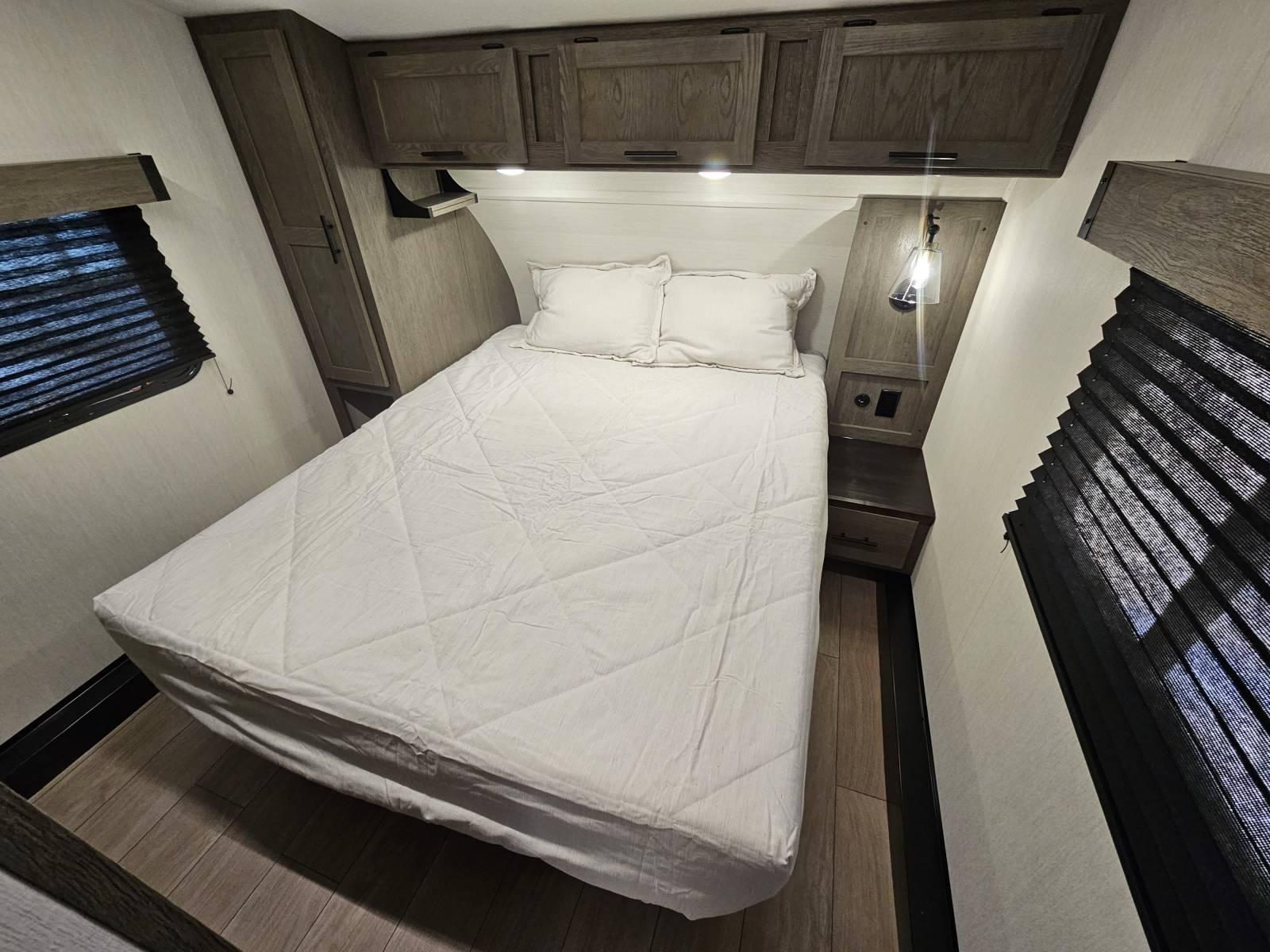 2026 Forest River 2026 Forest River Cherokee Arctic Wolf - thumbnail 15