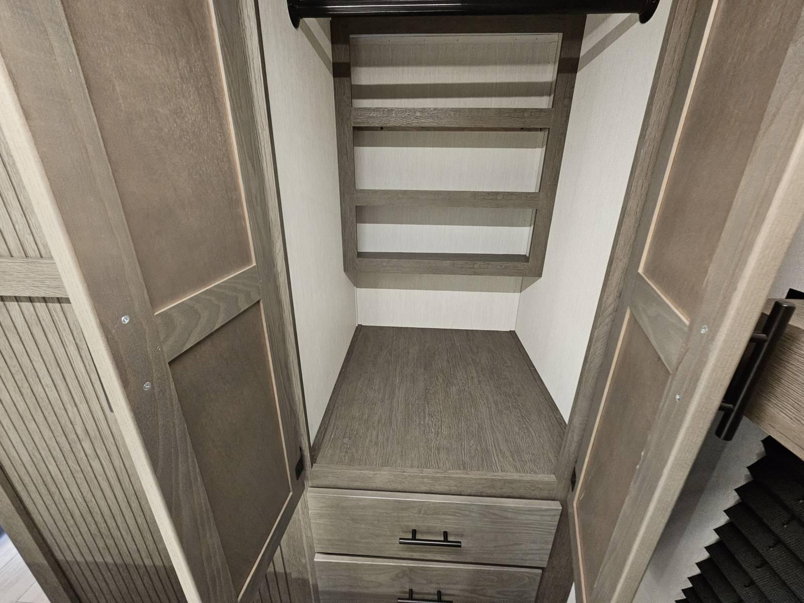 2026 Forest River 2026 Forest River Cherokee Arctic Wolf - thumbnail 17