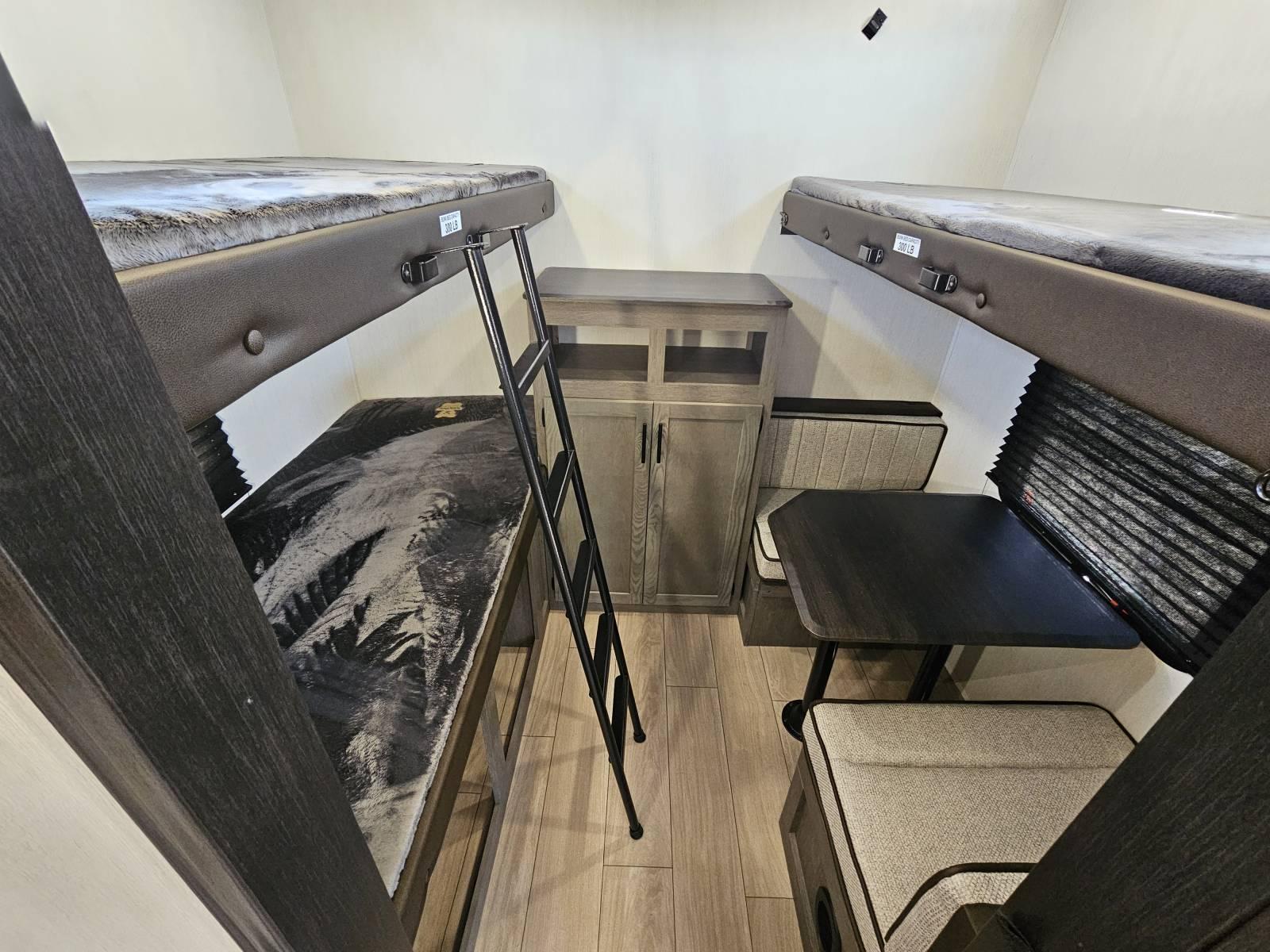 2026 Forest River 2026 Forest River Cherokee Arctic Wolf - thumbnail 18