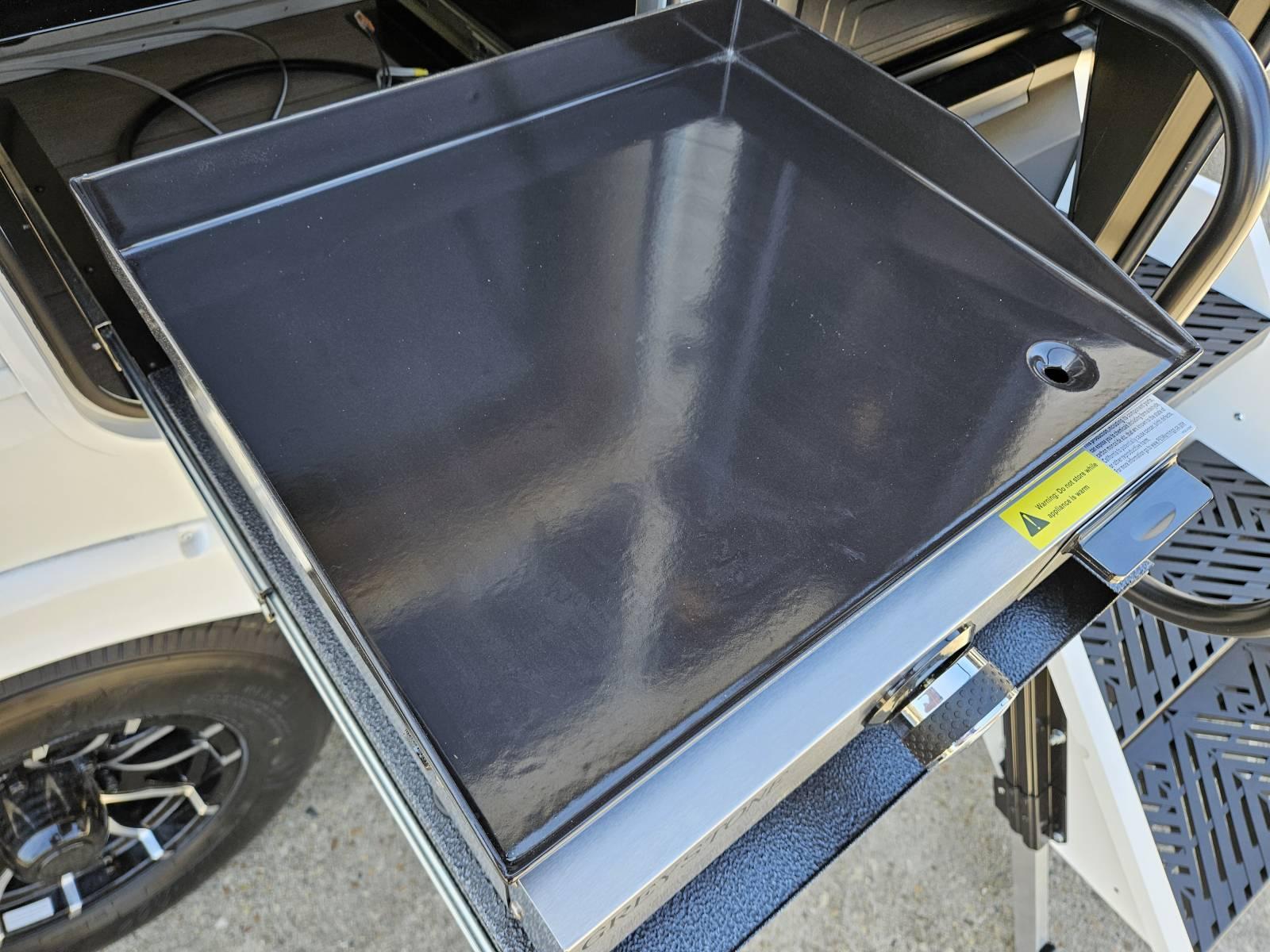 2026 Forest River 2026 Forest River Cherokee Arctic Wolf - thumbnail 30