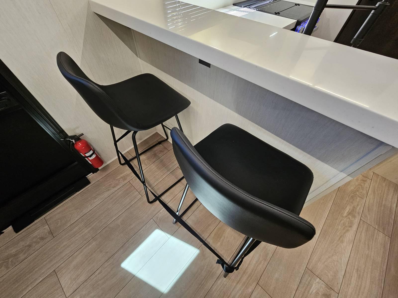 2026 Forest River 2026 Forest River Cherokee Alpha Wolf - thumbnail 12