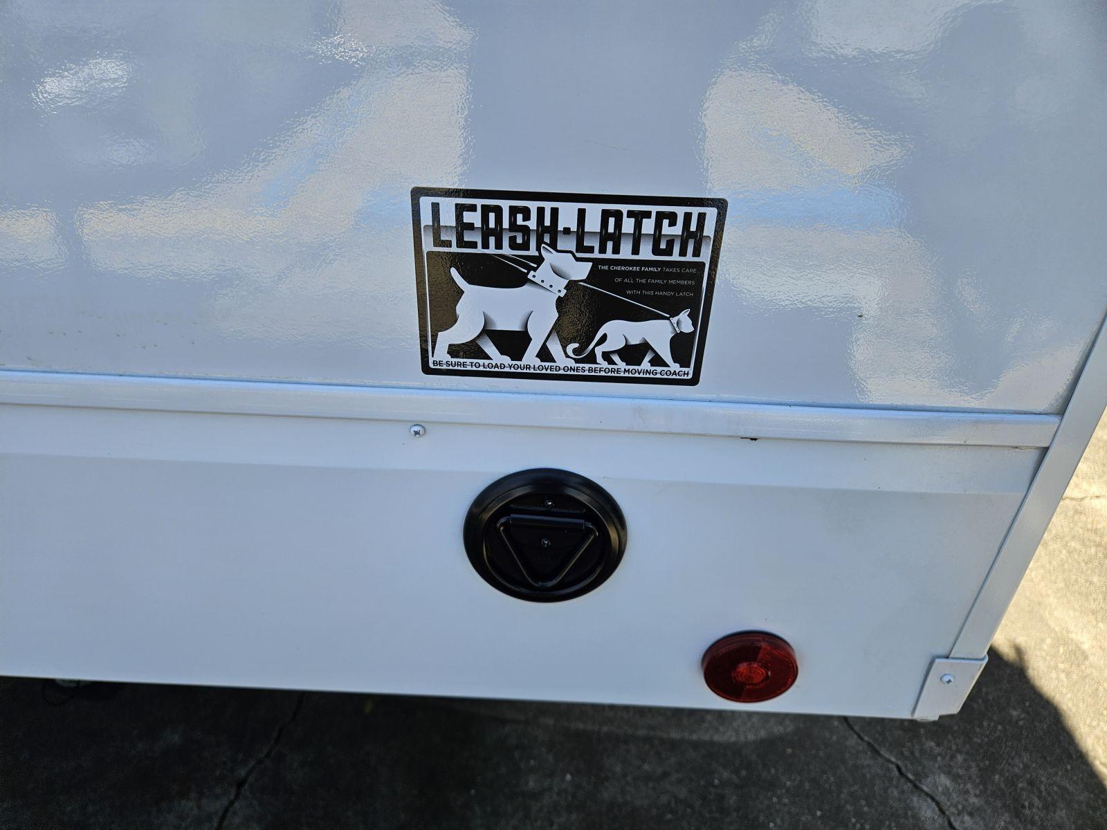 2026 Forest River 2026 Forest River Cherokee Alpha Wolf - thumbnail 26