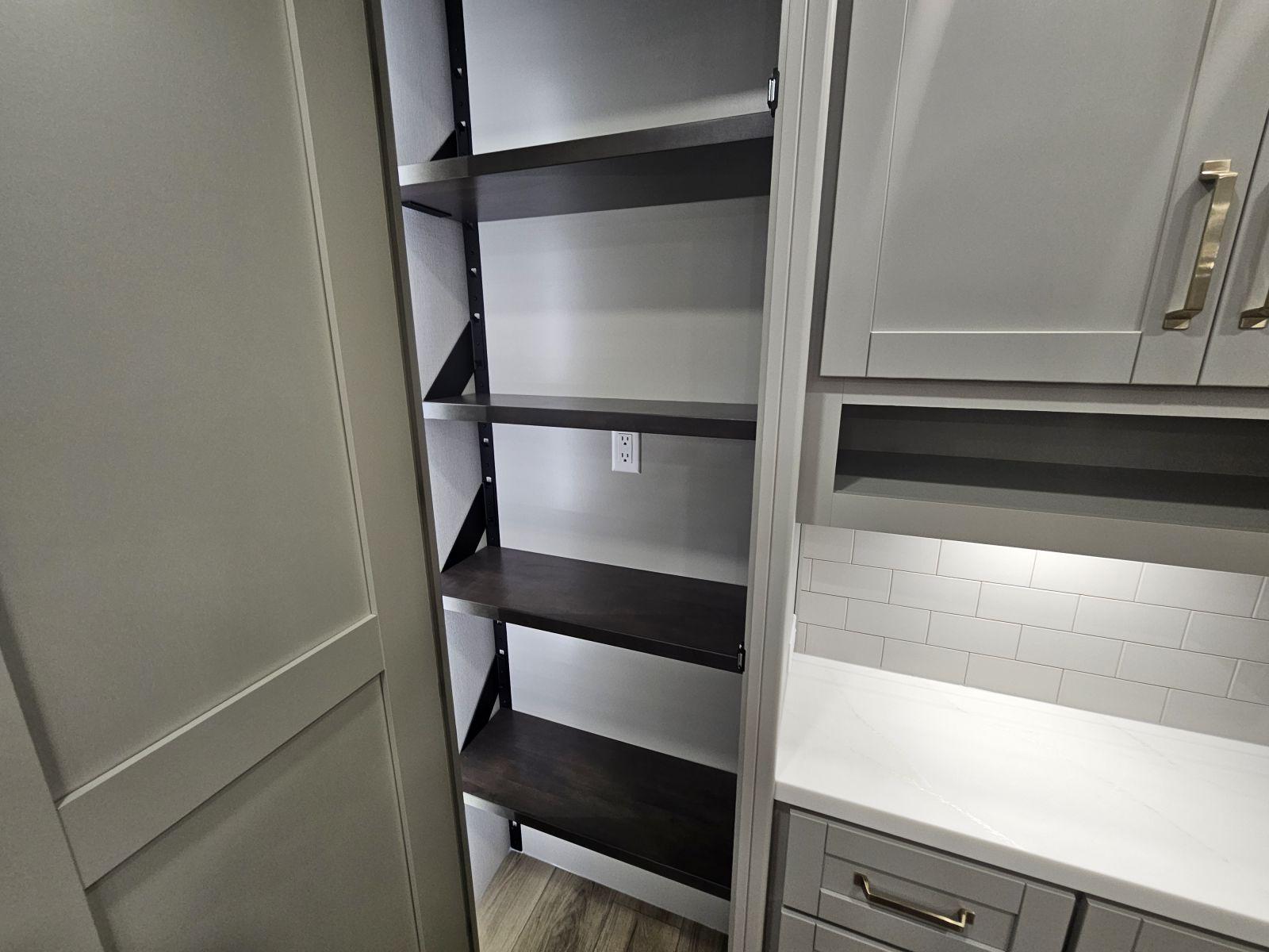 2026 Brinkley 2026 Brinkley Model Z - thumbnail 13