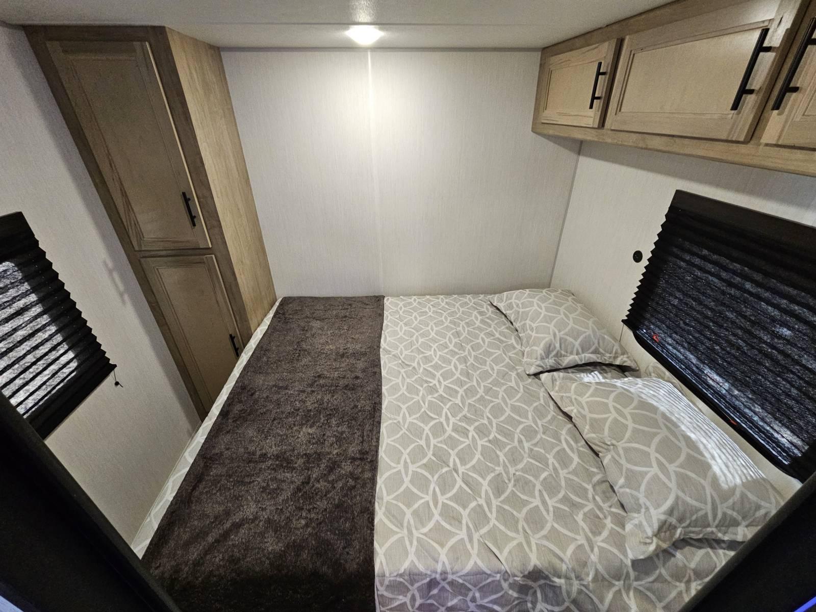 2026 Forest River 2026 Forest River Cherokee Grey Wolf - thumbnail 15