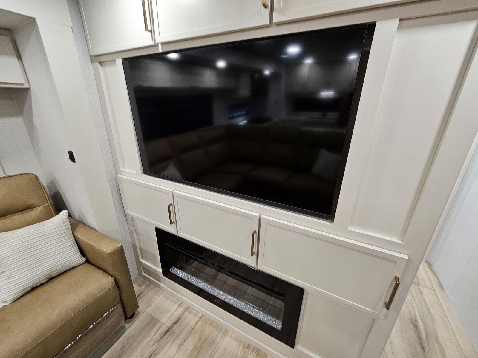 2026 Brinkley 2026 Brinkley Model I - thumbnail 7