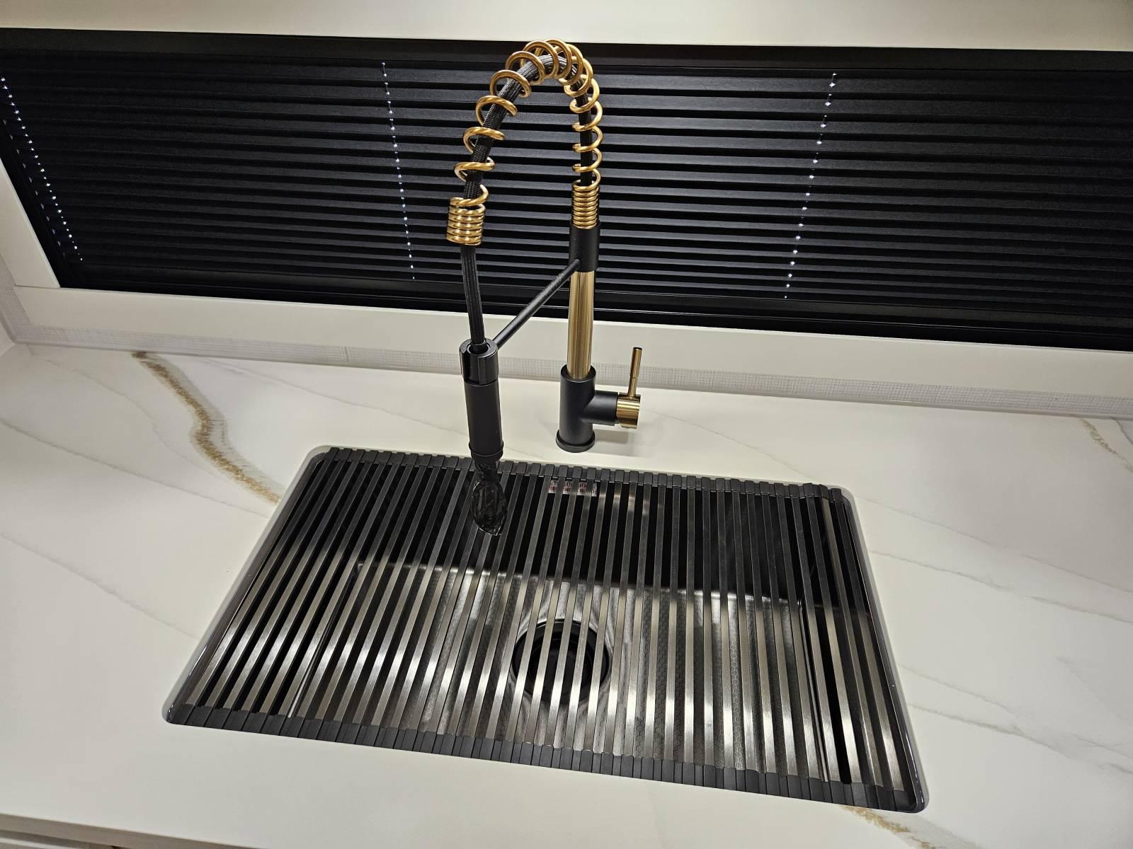 2026 Brinkley 2026 Brinkley Model I - thumbnail 10