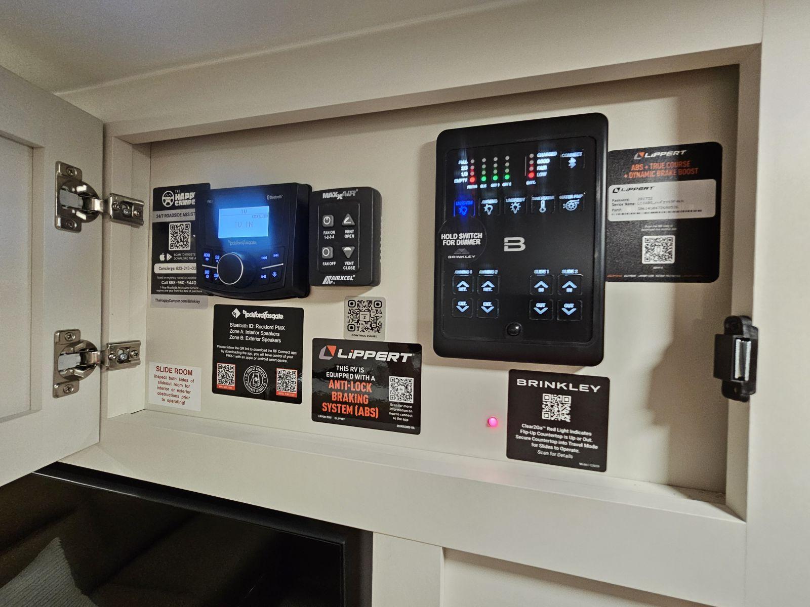 2026 Brinkley 2026 Brinkley Model I - thumbnail 24