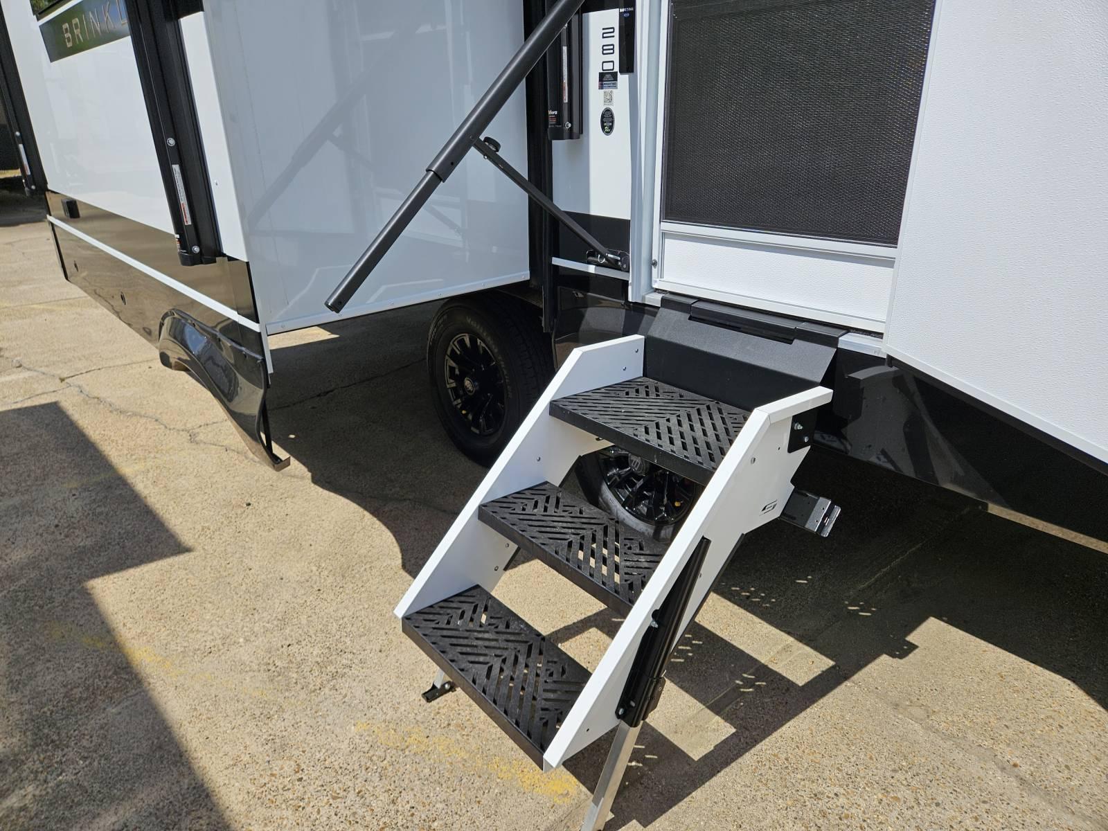 2026 Brinkley 2026 Brinkley Model I - thumbnail 26