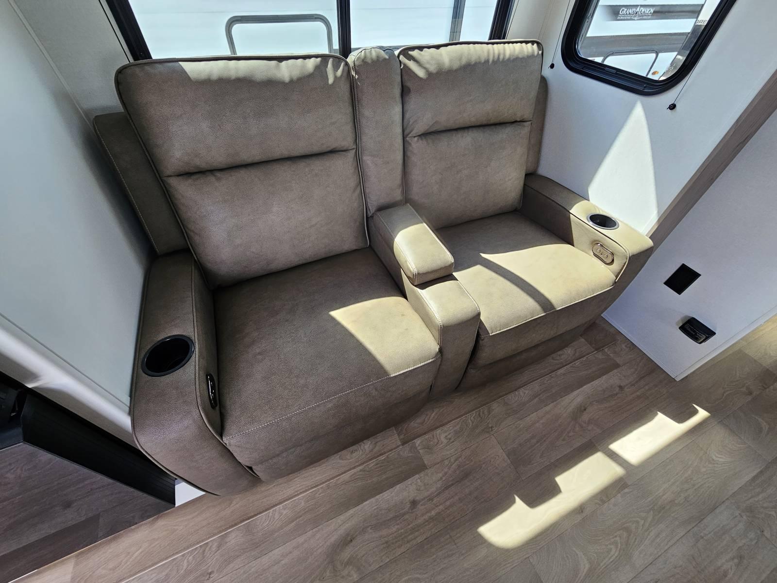 2026 Grand Design 2026 Grand Design Transcend Xplor - thumbnail 7