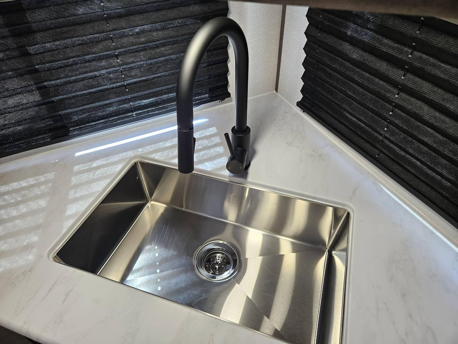 2026 Grand Design 2026 Grand Design Transcend Xplor - thumbnail 9