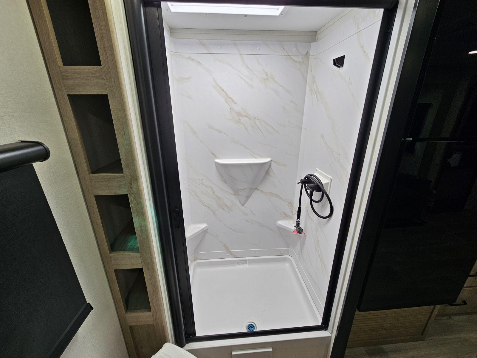 2026 Grand Design 2026 Grand Design Imagine XLS - thumbnail 15