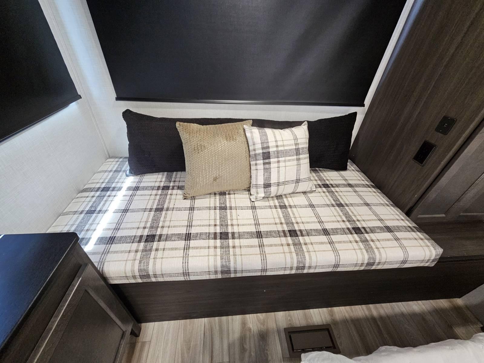 2026 Venture RV 2026 Venture RV Stratus - thumbnail 18