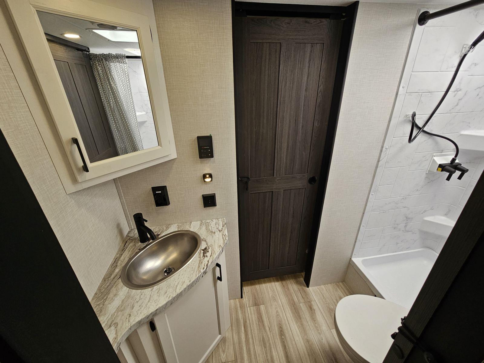 2026 Venture RV 2026 Venture RV Stratus - thumbnail 19