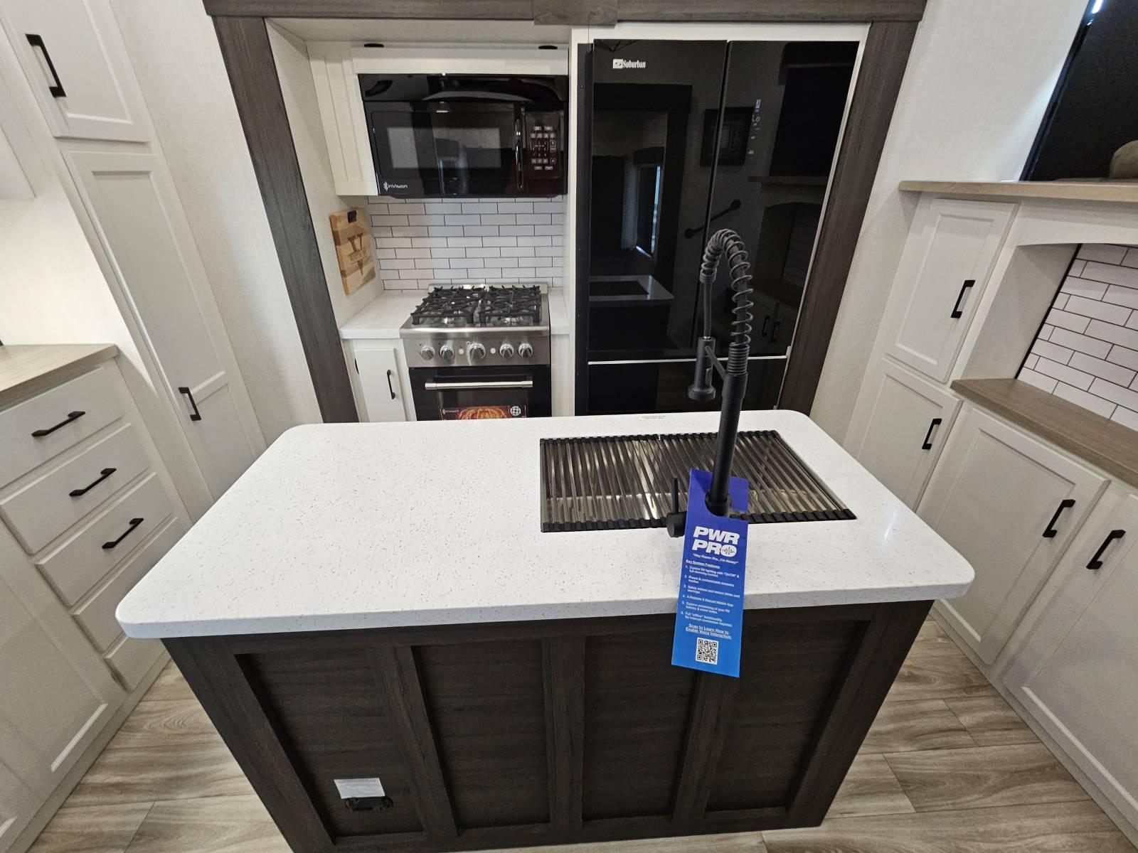 2026 Venture RV 2026 Venture RV SportTrek Touring Edition - thumbnail 12