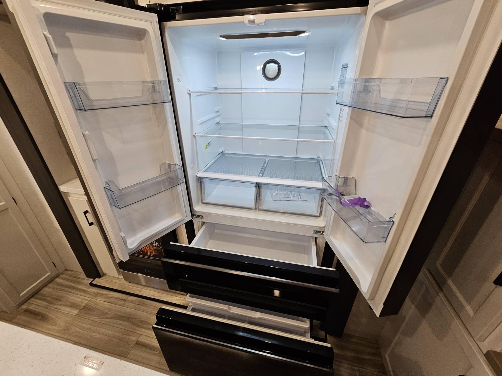 2026 Venture RV 2026 Venture RV SportTrek Touring Edition - thumbnail 15