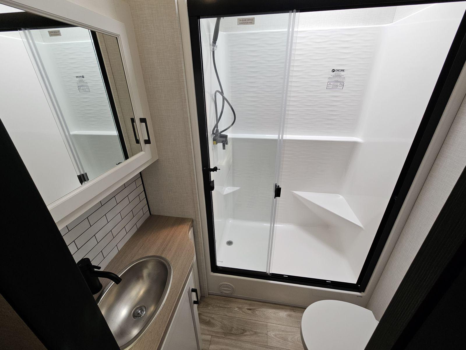 2026 Venture RV 2026 Venture RV SportTrek Touring Edition - thumbnail 27