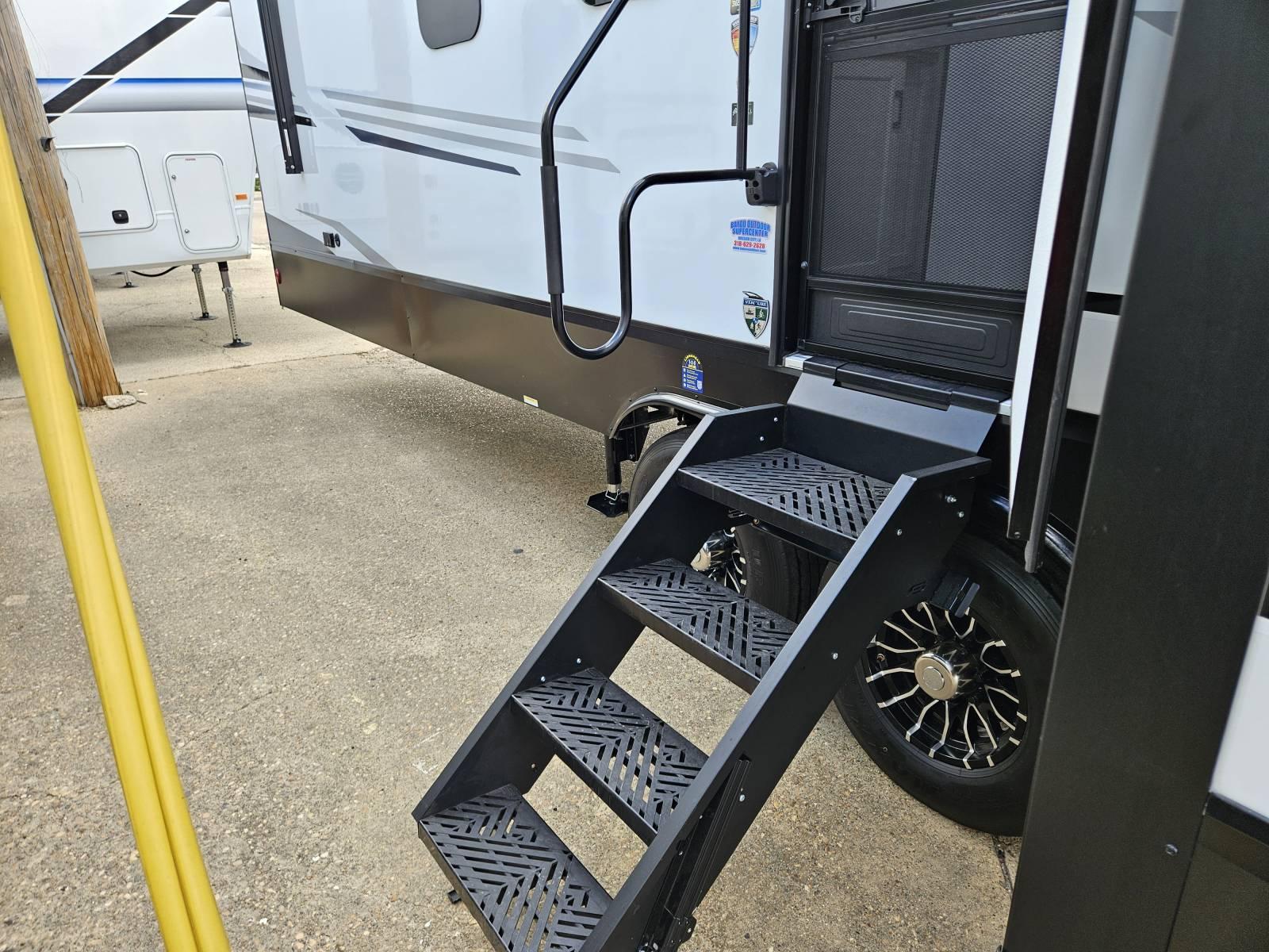 2026 Venture RV 2026 Venture RV SportTrek Touring Edition - thumbnail 34