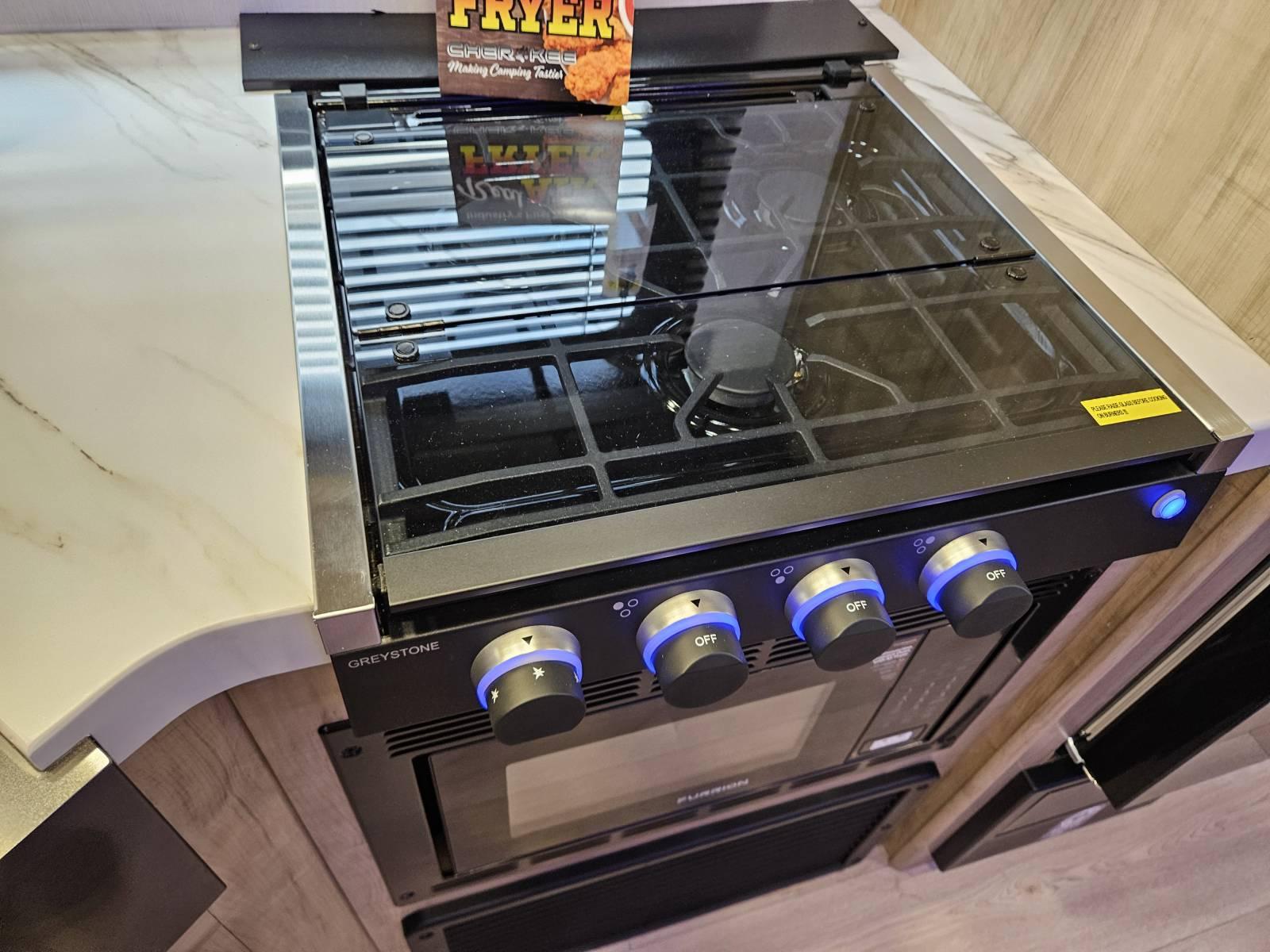 2026 Forest River 2026 Forest River Cherokee Grey Wolf - thumbnail 9