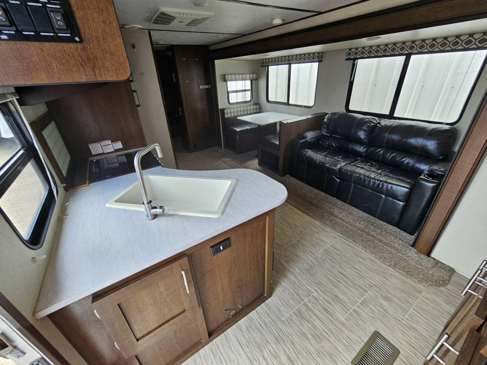 2020 Prime Time 2020 Prime Time Avenger - thumbnail 3