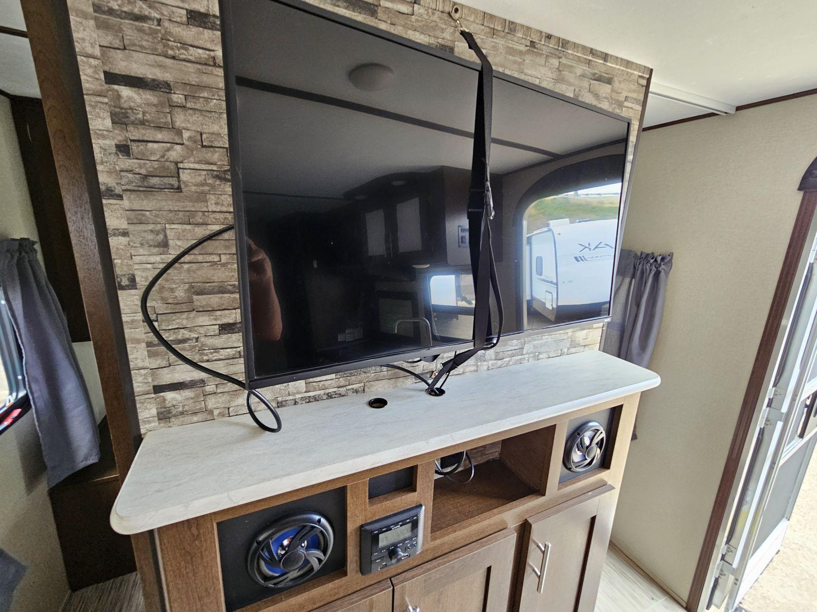 2020 Prime Time 2020 Prime Time Avenger - thumbnail 6