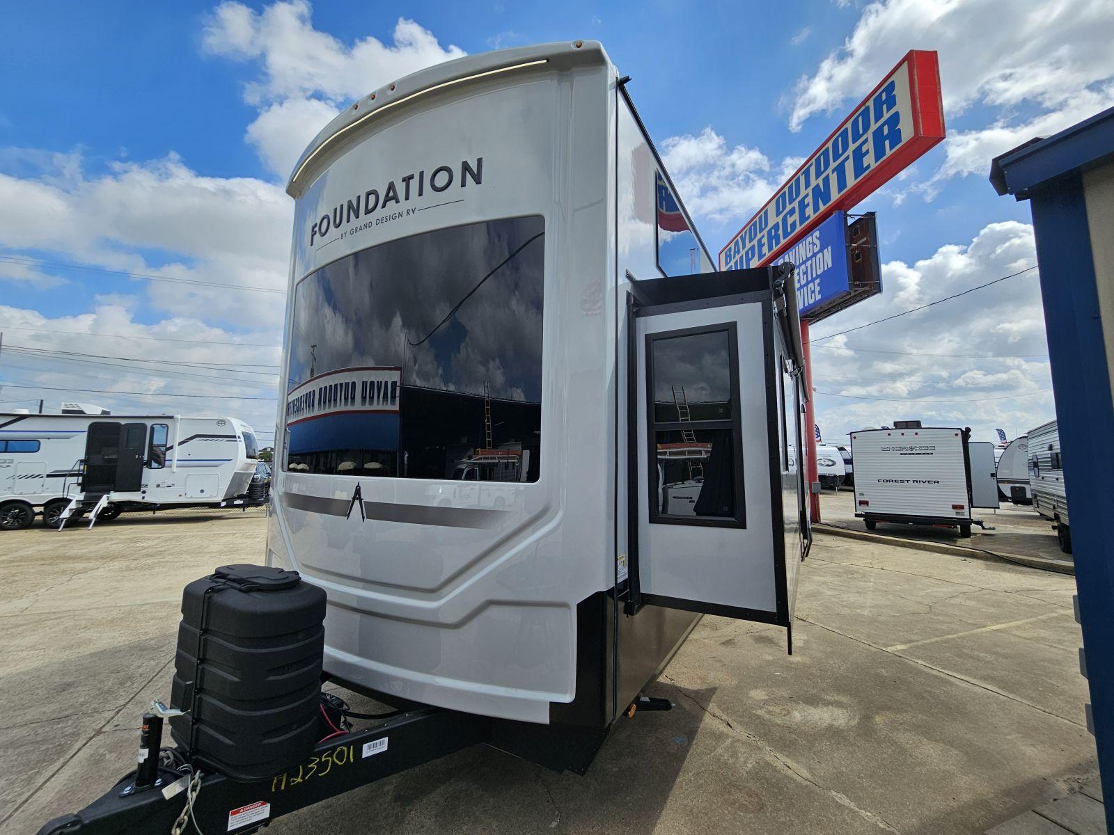 2026 Grand Design 2026 Grand Design Foundation - thumbnail 3