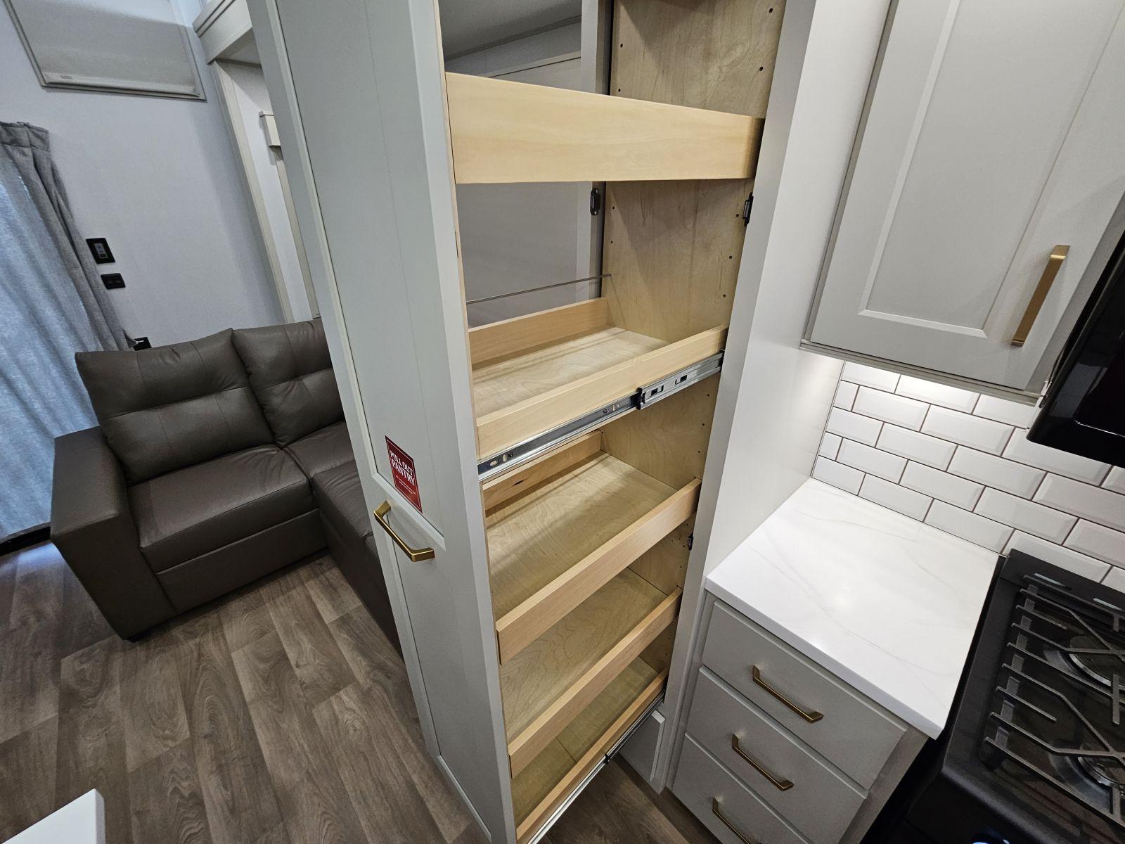 2026 Grand Design 2026 Grand Design Foundation - thumbnail 13