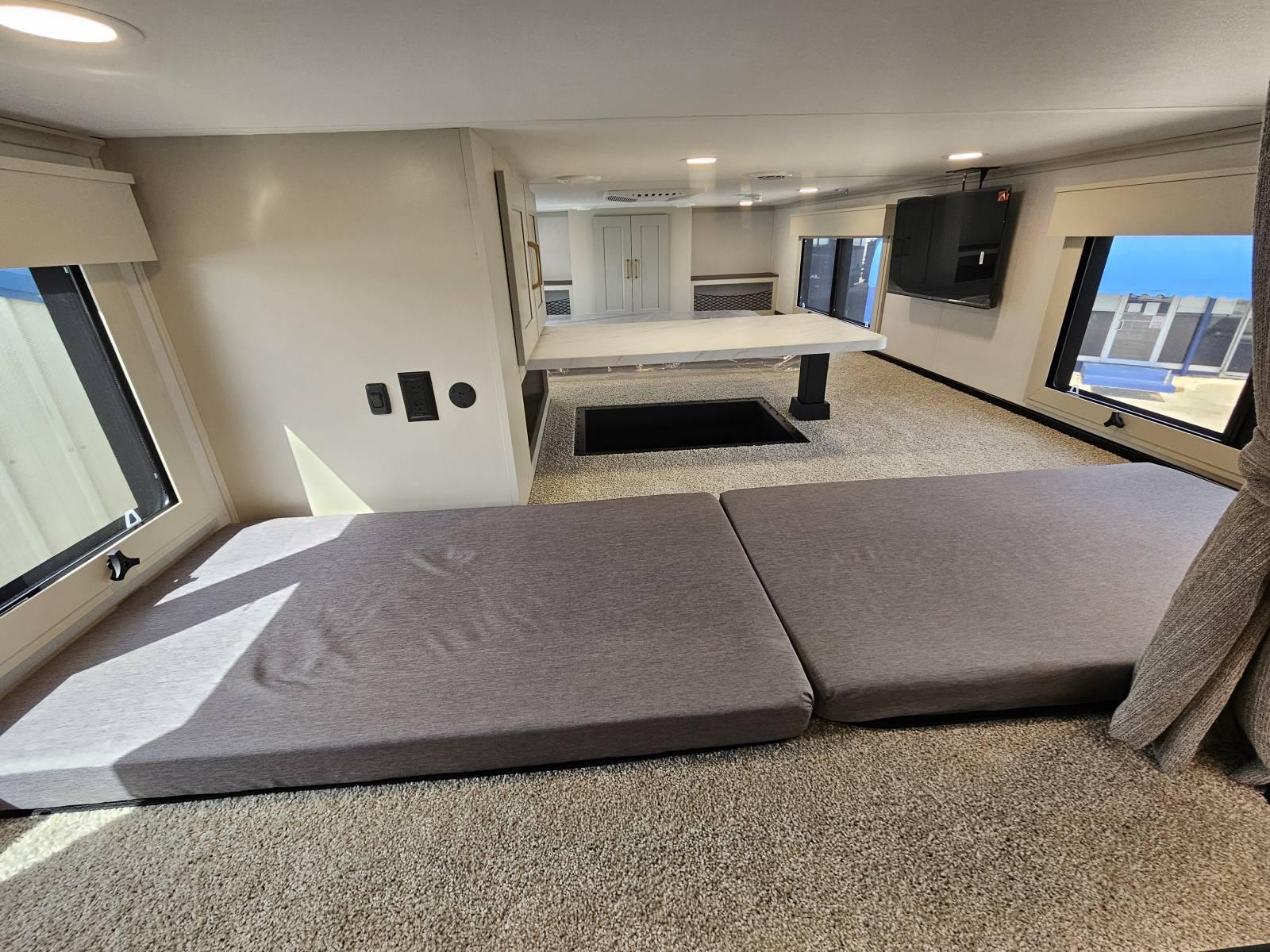 2026 Grand Design 2026 Grand Design Foundation - thumbnail 27