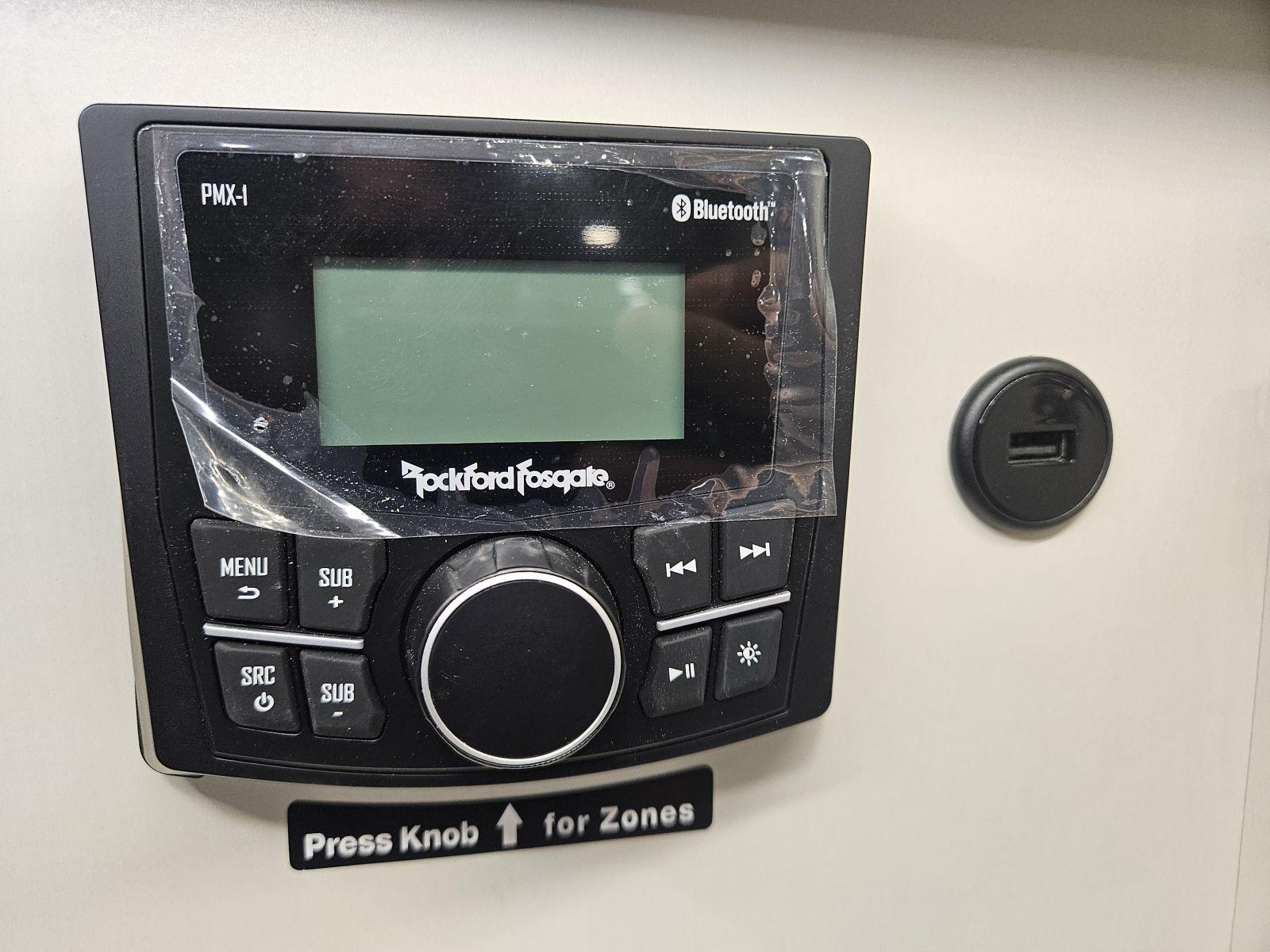 2026 Grand Design 2026 Grand Design Solitude - thumbnail 10