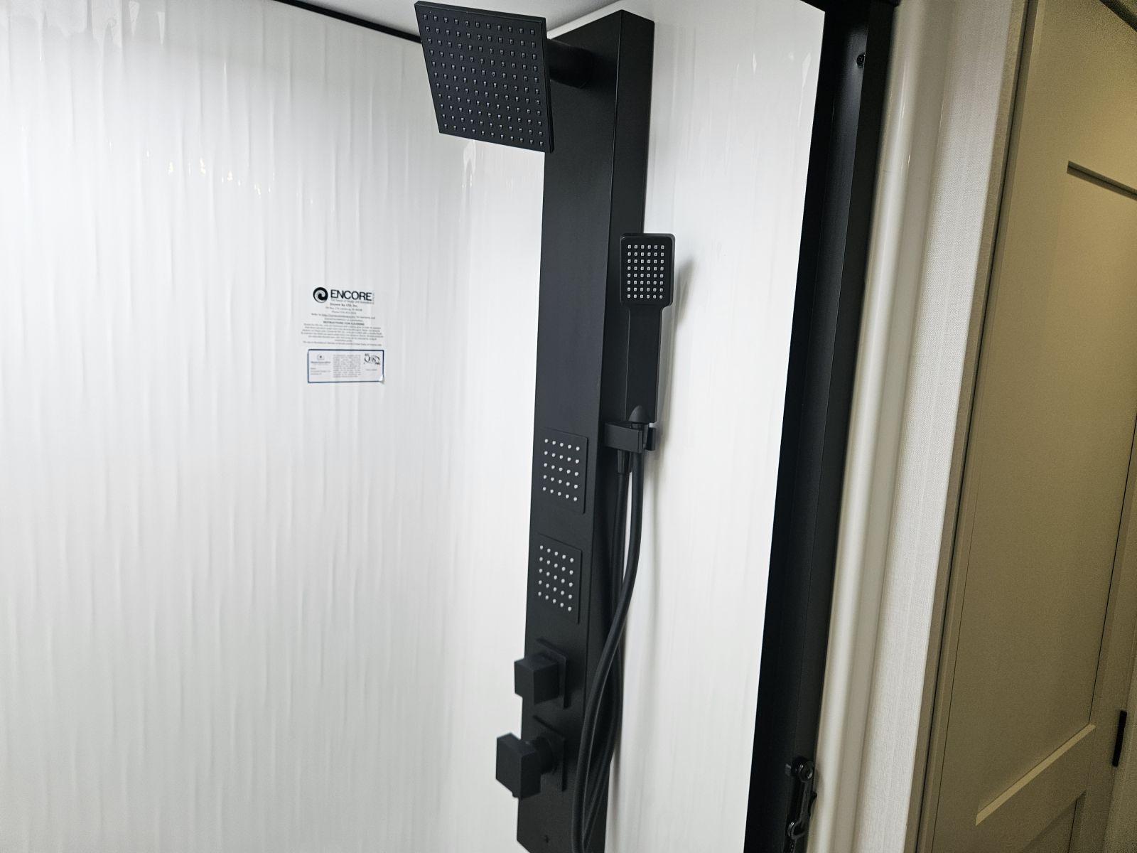 2026 Grand Design 2026 Grand Design Solitude - thumbnail 30