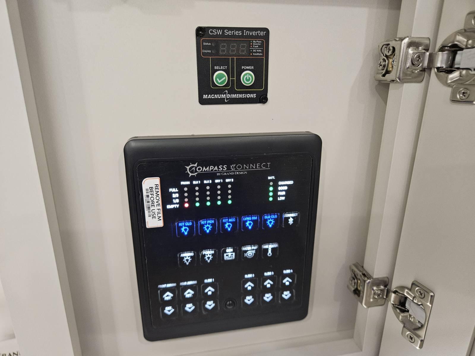 2026 Grand Design 2026 Grand Design Solitude - thumbnail 37