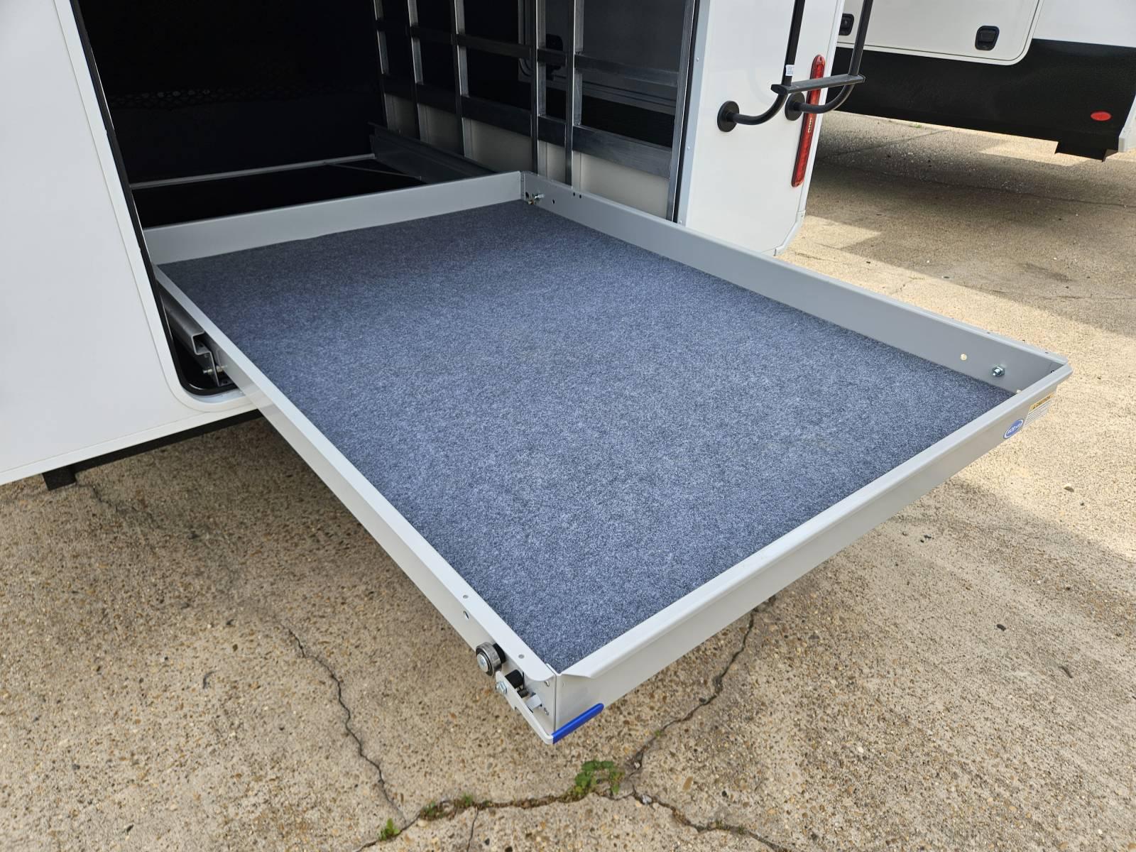 2026 Grand Design 2026 Grand Design Solitude - thumbnail 45