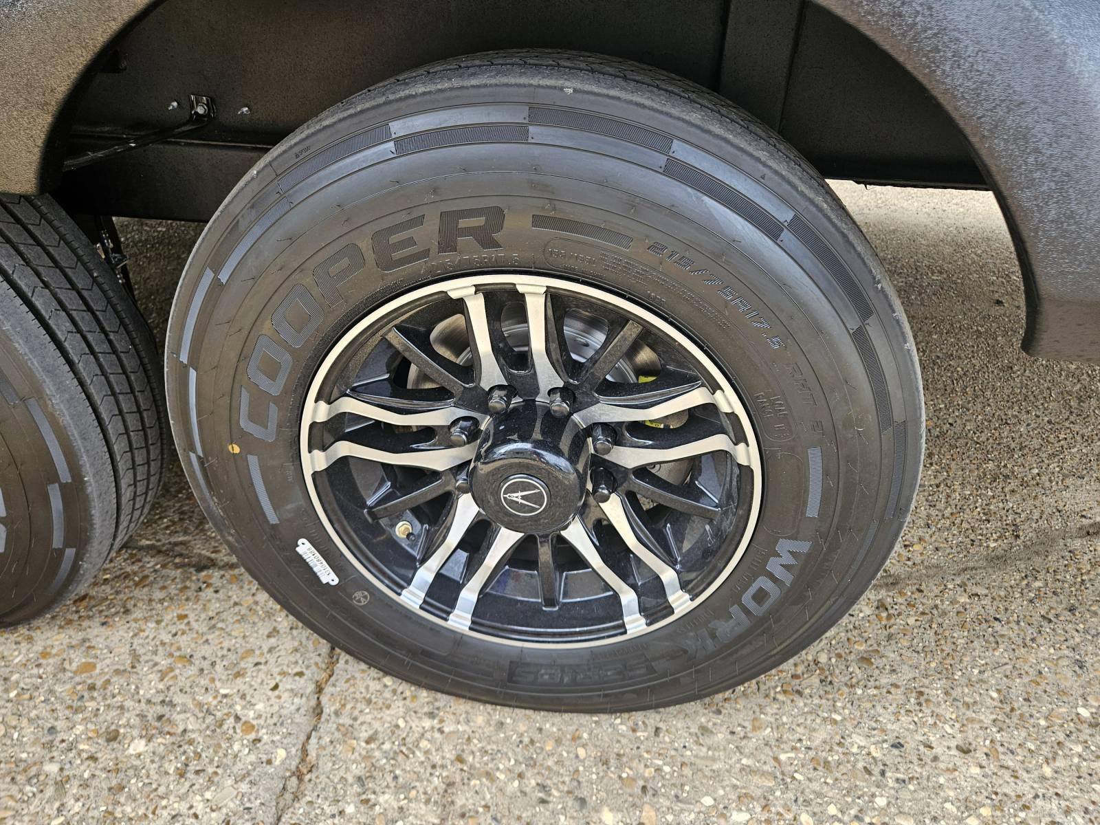 2026 Grand Design 2026 Grand Design Solitude - thumbnail 48