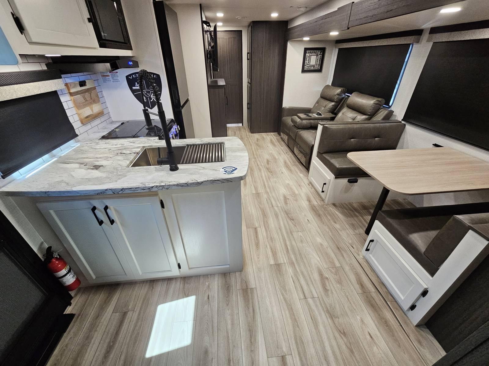 2026 Venture RV 2026 Venture RV Stratus - thumbnail 4