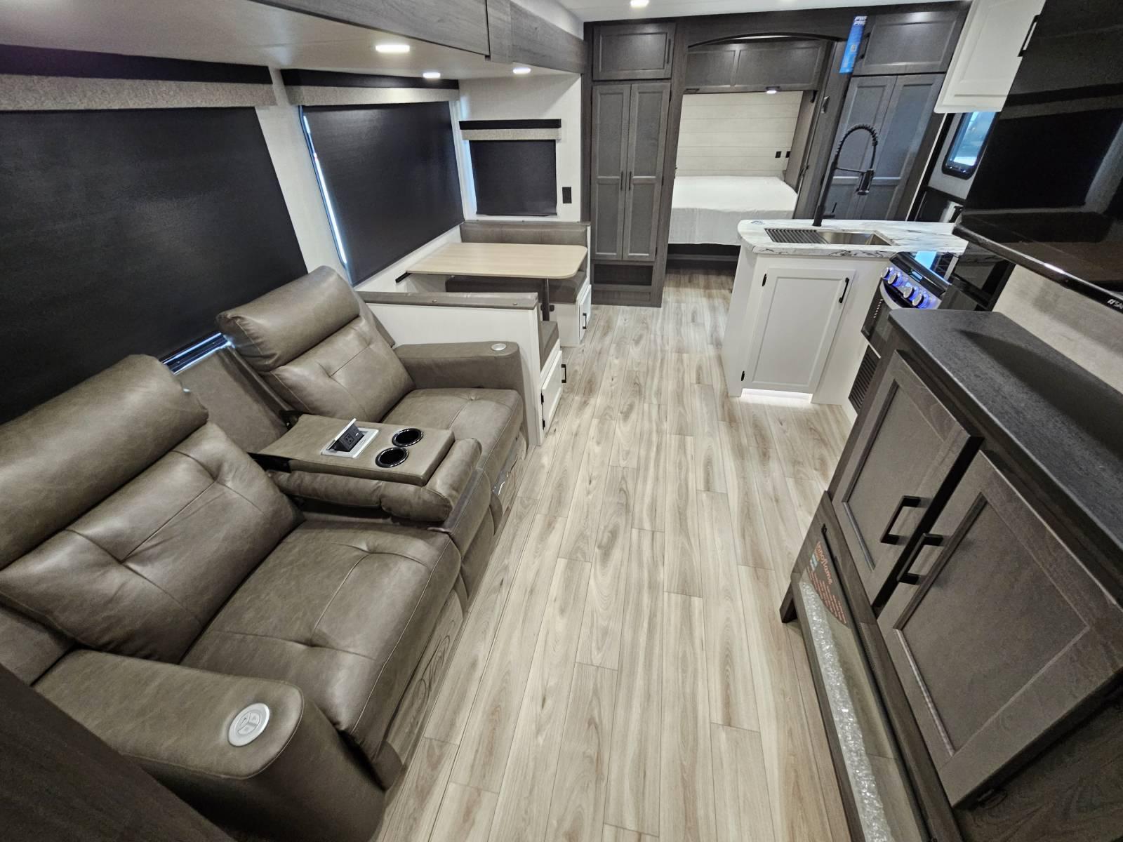 2026 Venture RV 2026 Venture RV Stratus - thumbnail 5