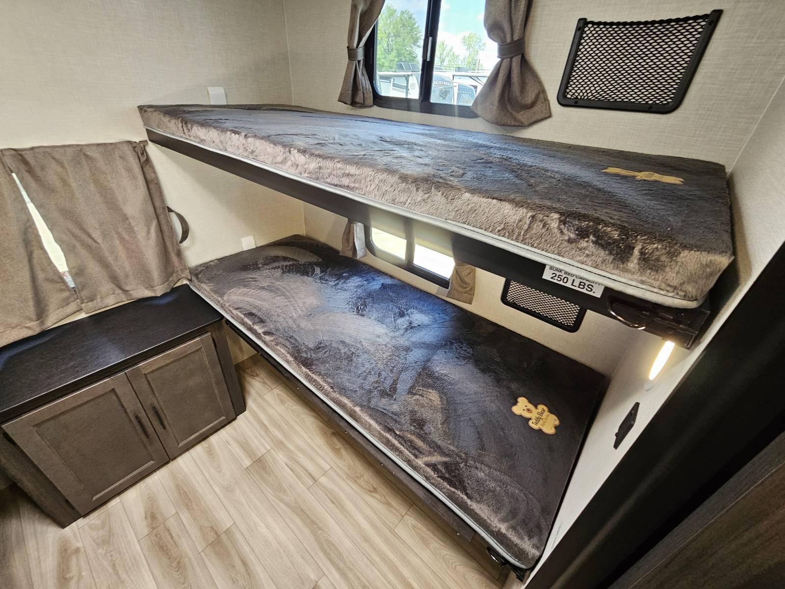 2026 Venture RV 2026 Venture RV Stratus - thumbnail 16