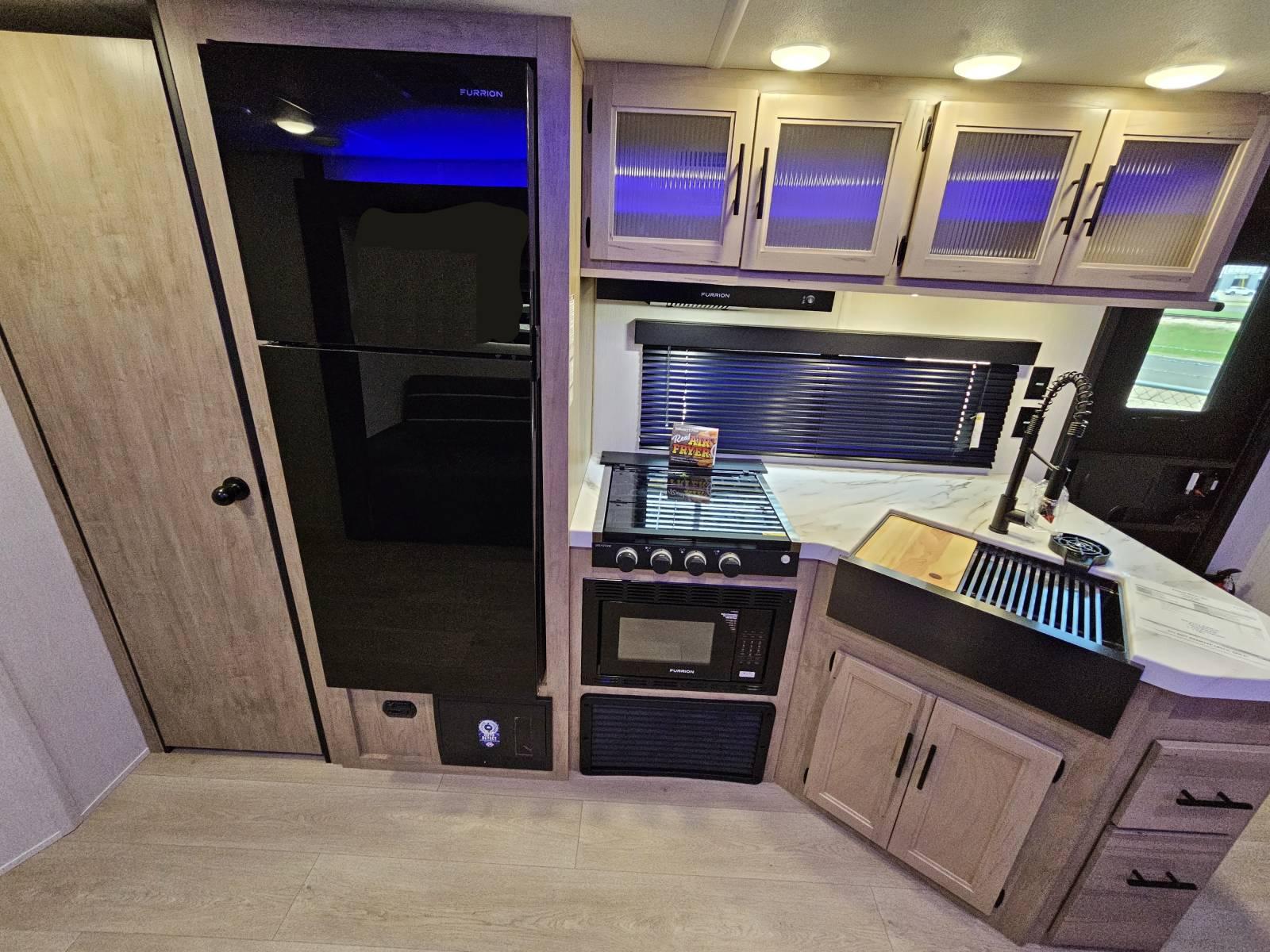 2026 Forest River 2026 Forest River Cherokee Grey Wolf - thumbnail 8