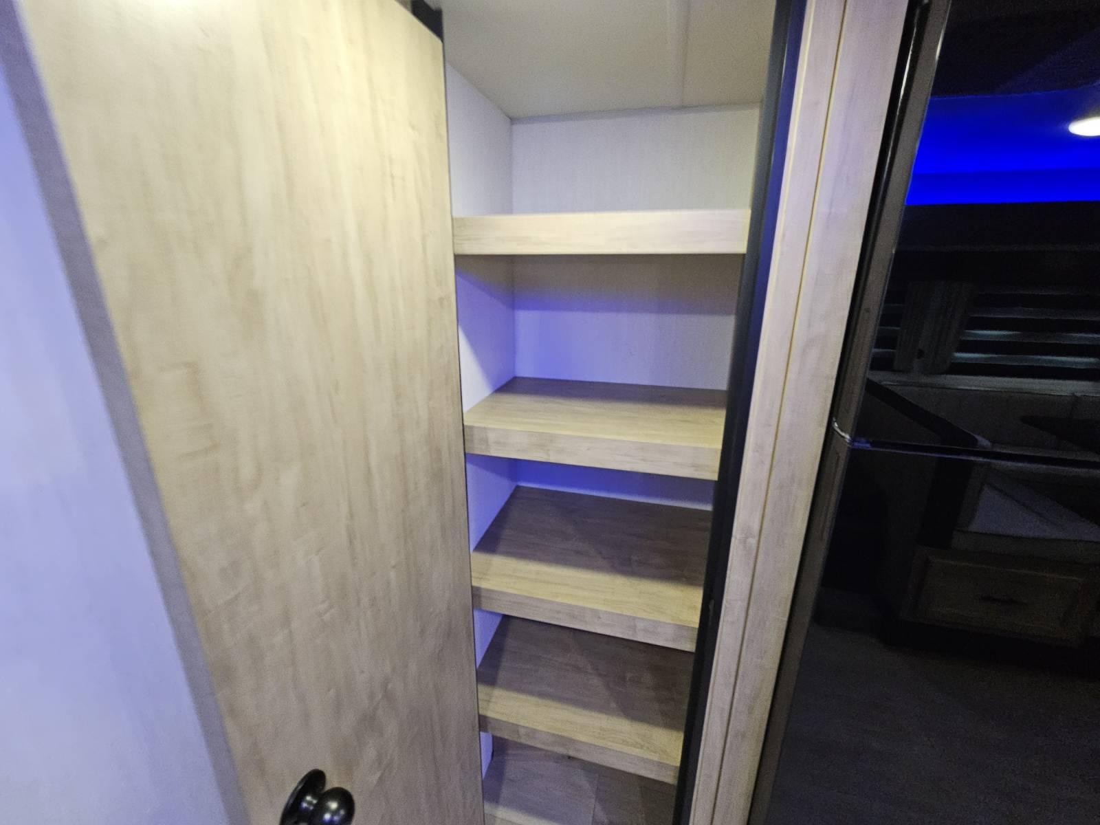 2026 Forest River 2026 Forest River Cherokee Grey Wolf - thumbnail 12