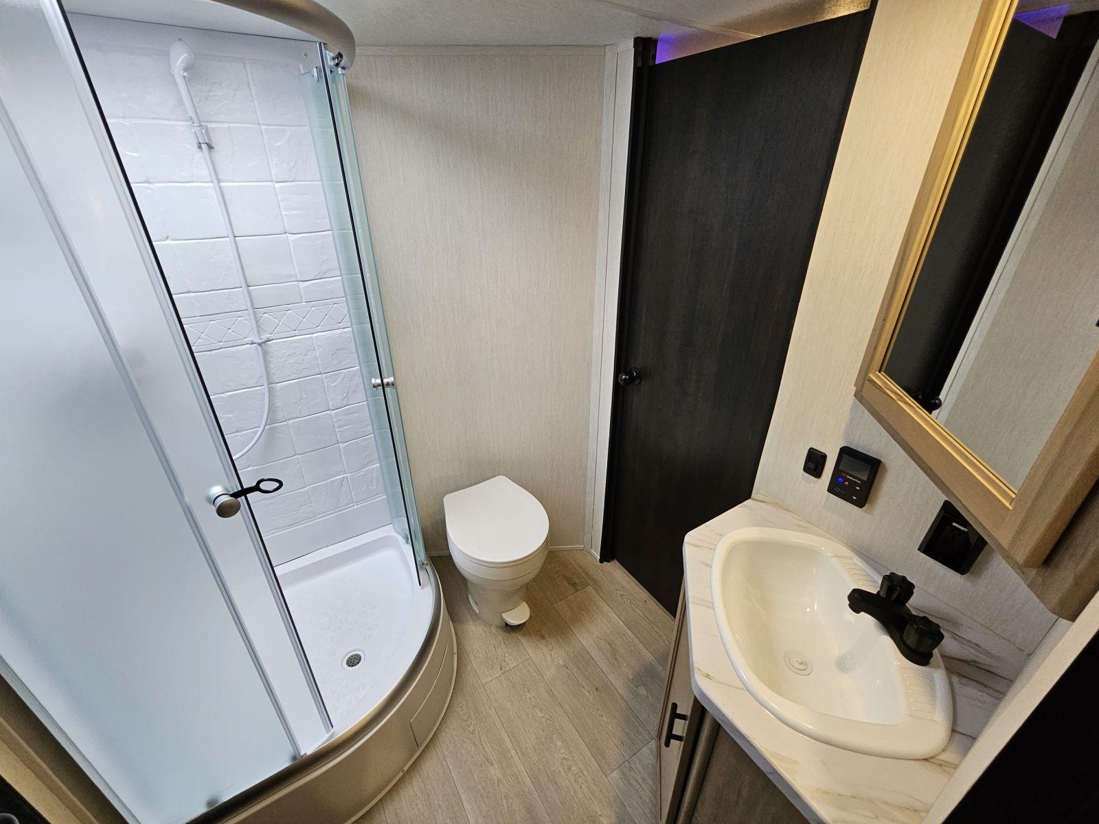 2026 Forest River 2026 Forest River Cherokee Grey Wolf - thumbnail 19