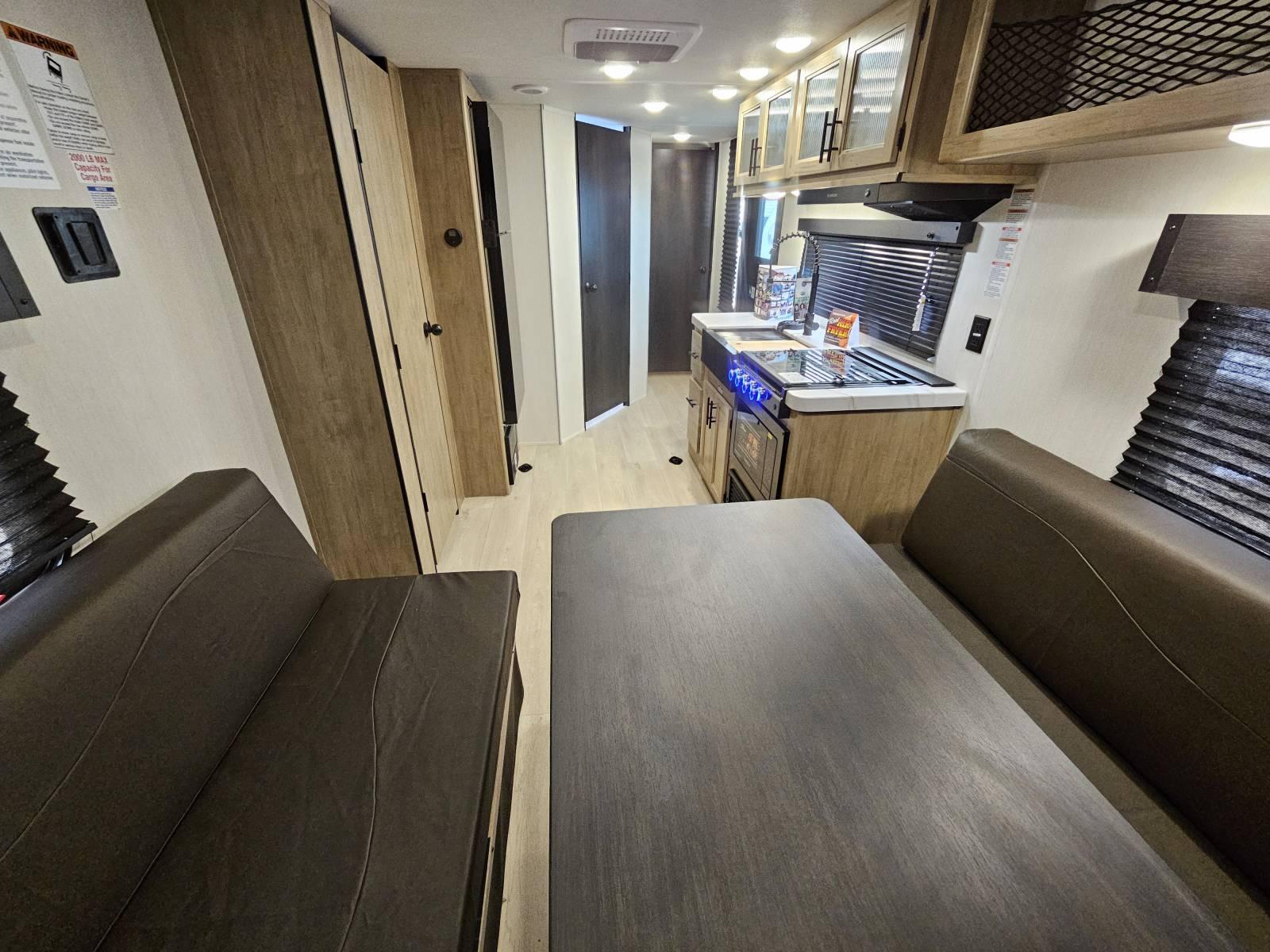 2026 Forest River 2026 Forest River Cherokee Grey Wolf - thumbnail 5